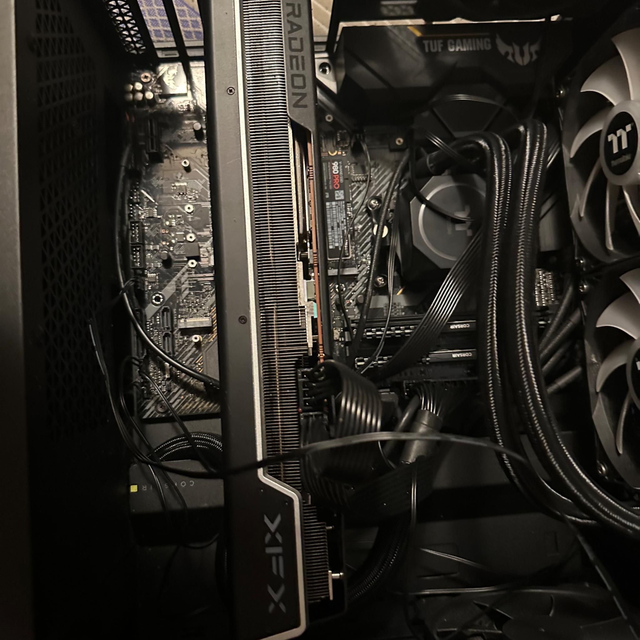 Mid-Performance Gaming PC – Ryzen 9 5900X & Radeon 7900 XT
