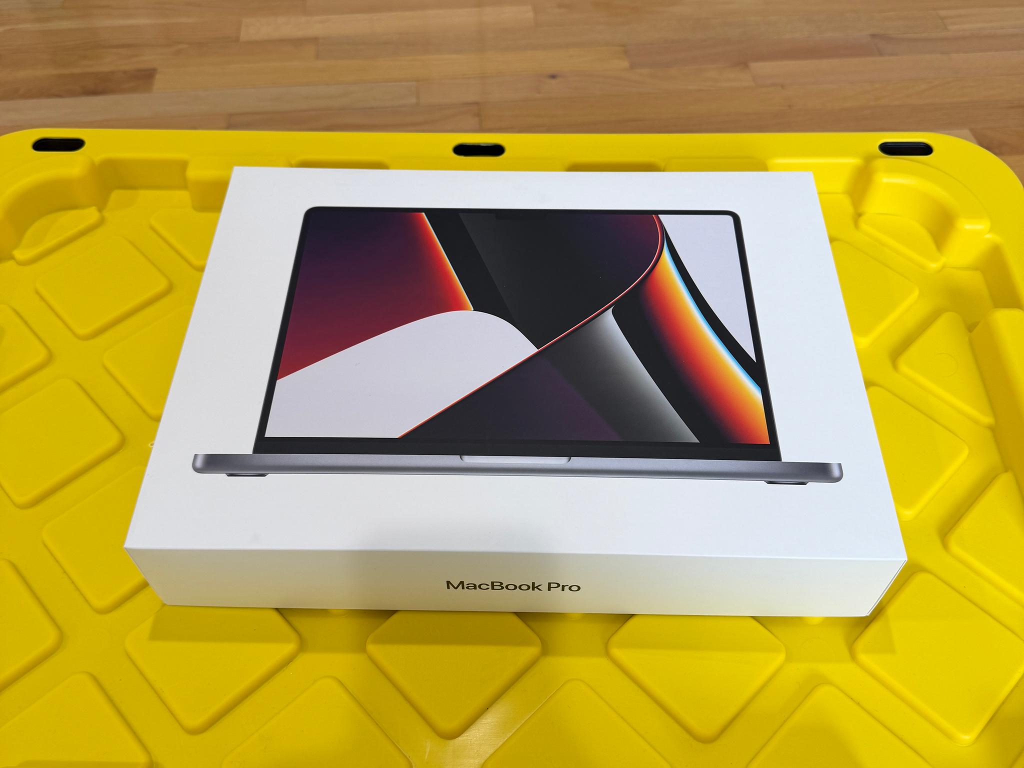 MacBook Pro (14inch, 2021) | M1 Pro, 32GB, 512GB | Space Gray