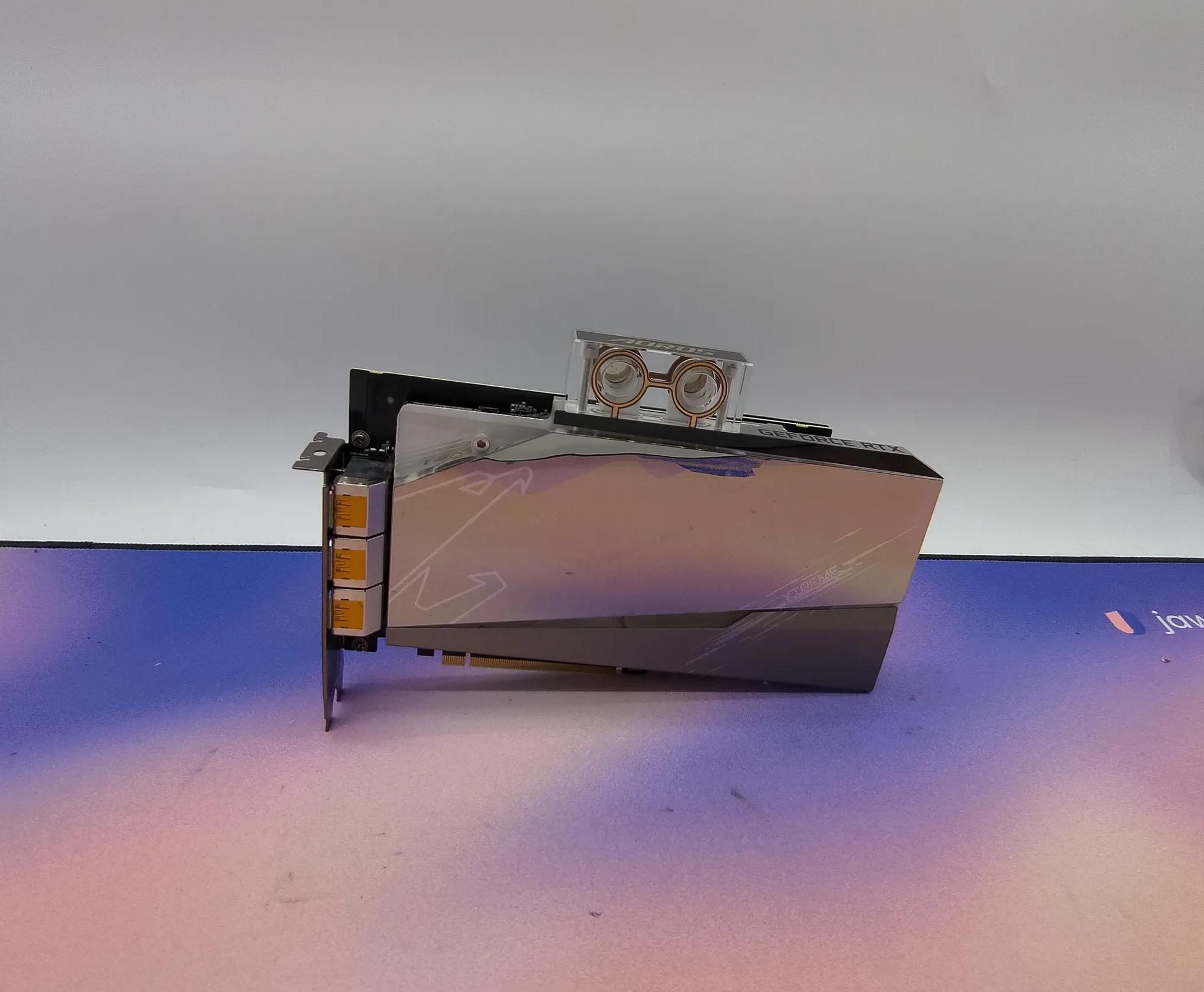 Gigabyte Aorus Xtreme Waterforce RTX 3080 10GB