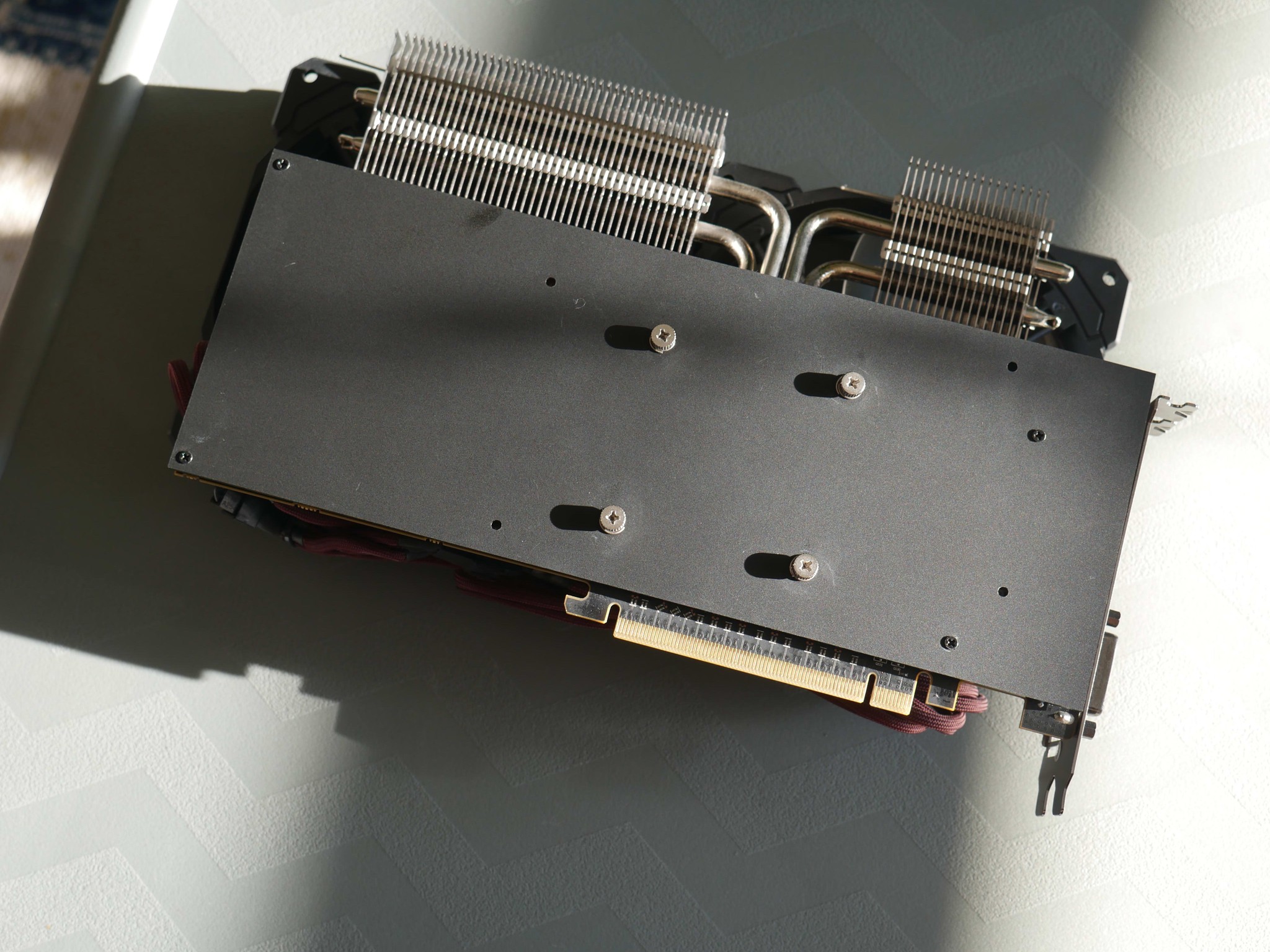 XFX HD 7950 with Custom Cooler- Great Condition