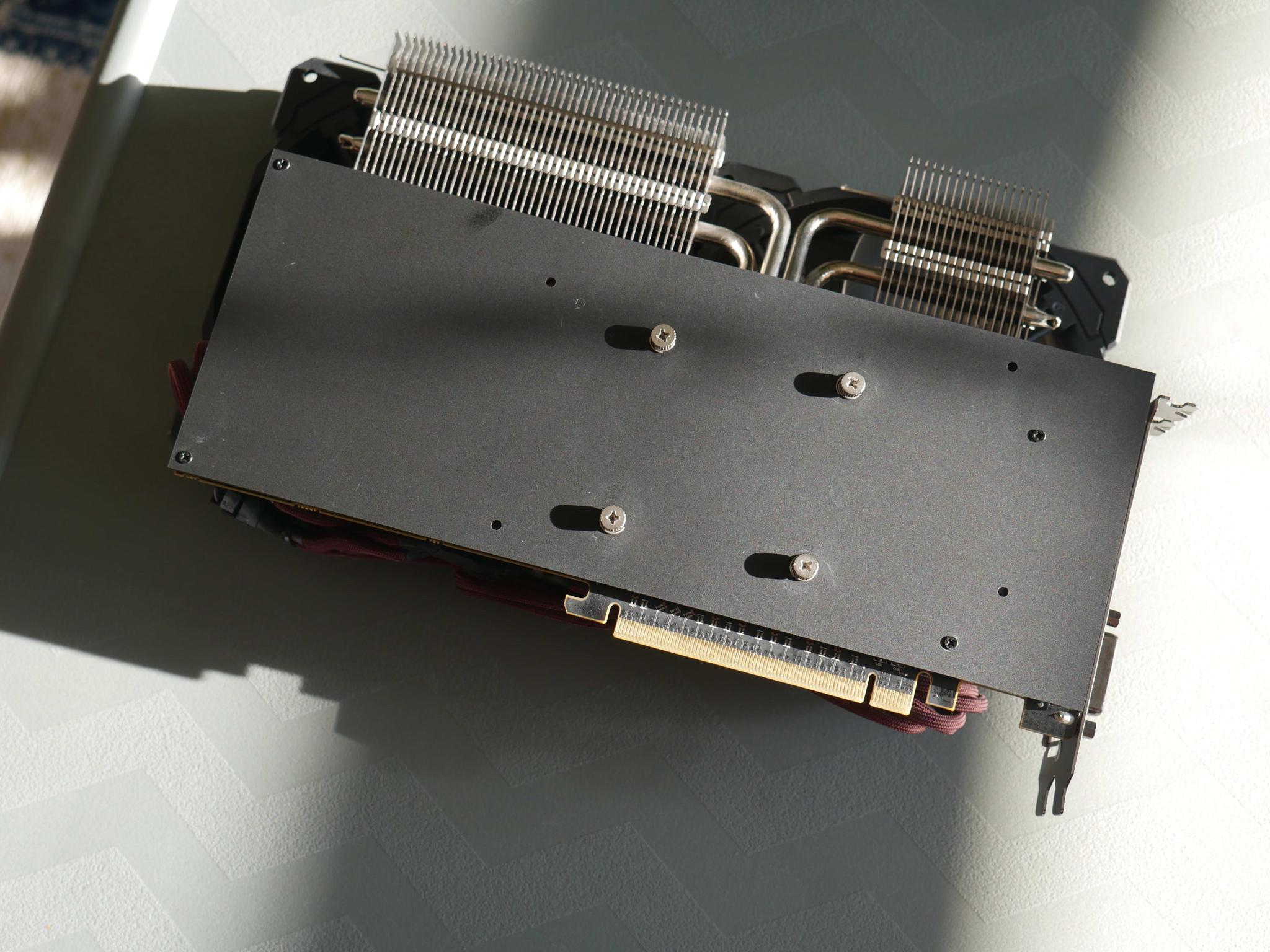XFX HD 7950 with Custom Cooler- Great Condition