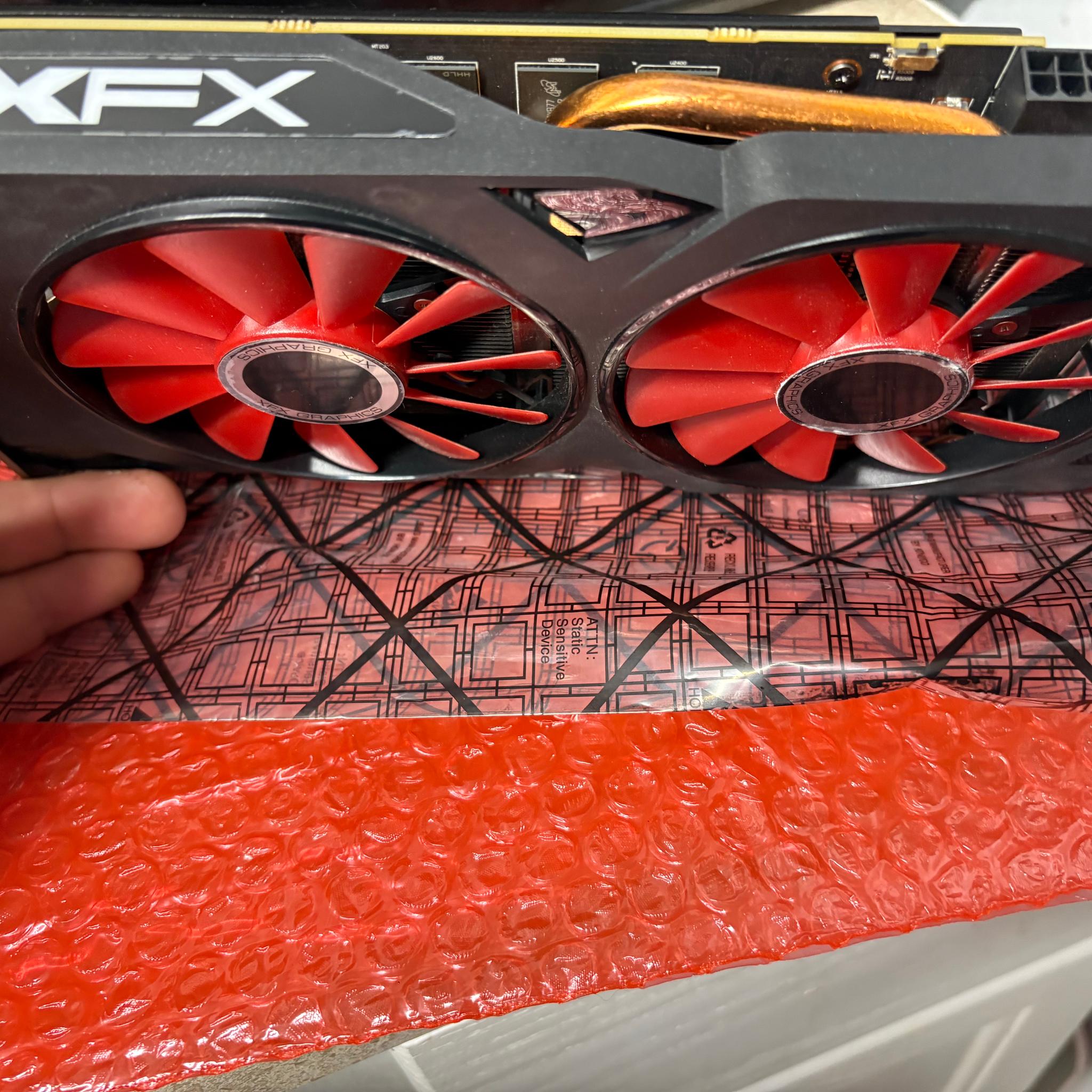 XFX RS Radeon RX 570