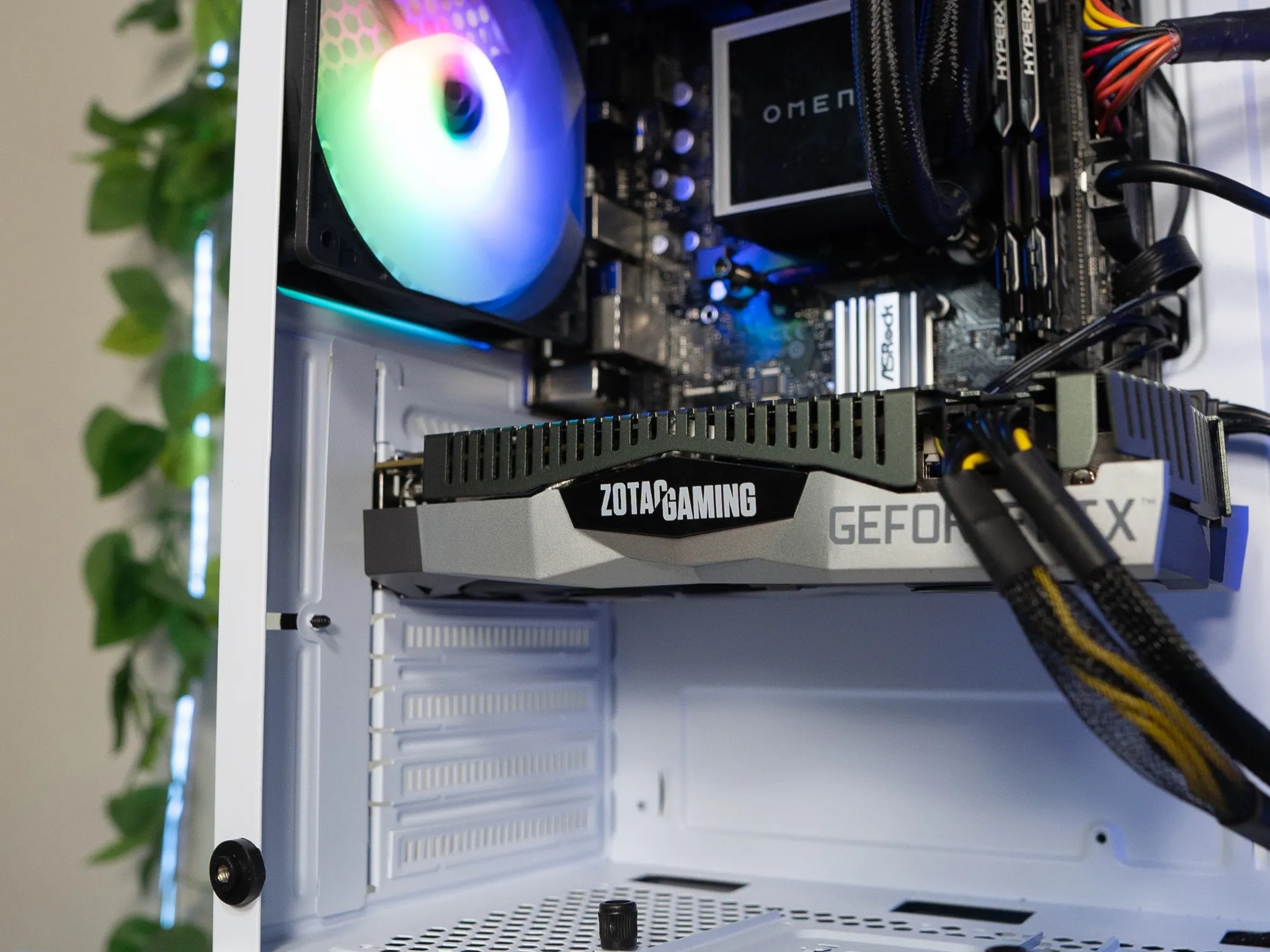 🌨🍬 | ZOTAC RTX 2060 | INTEL i5 10400F | 32GB DDR4 RAM | 1.25TB | Arctic Candy