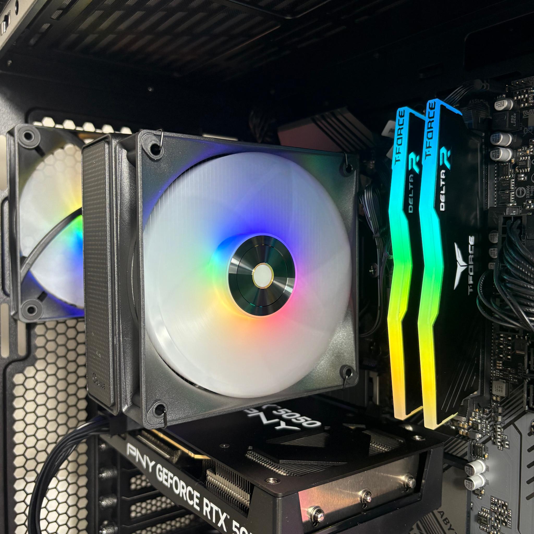 EXT View 70X Lite (V2) - Ryzen 5 5500, RTX 5050 8GB, 16GB DDR4 Ram, 1TB SSD