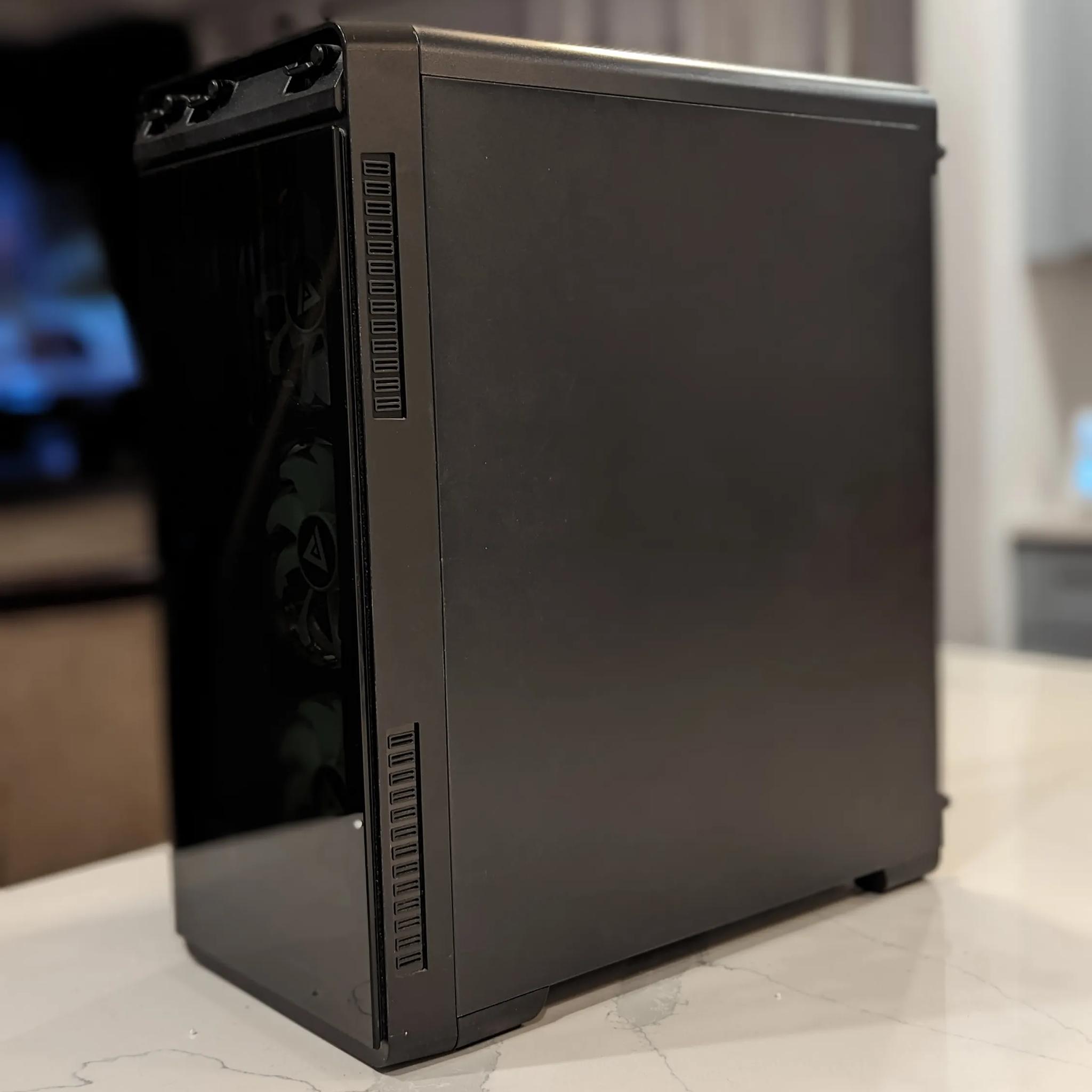 Apevia Aura-F-WH Mid Tower Gaming Case with 4 x RGB Fans