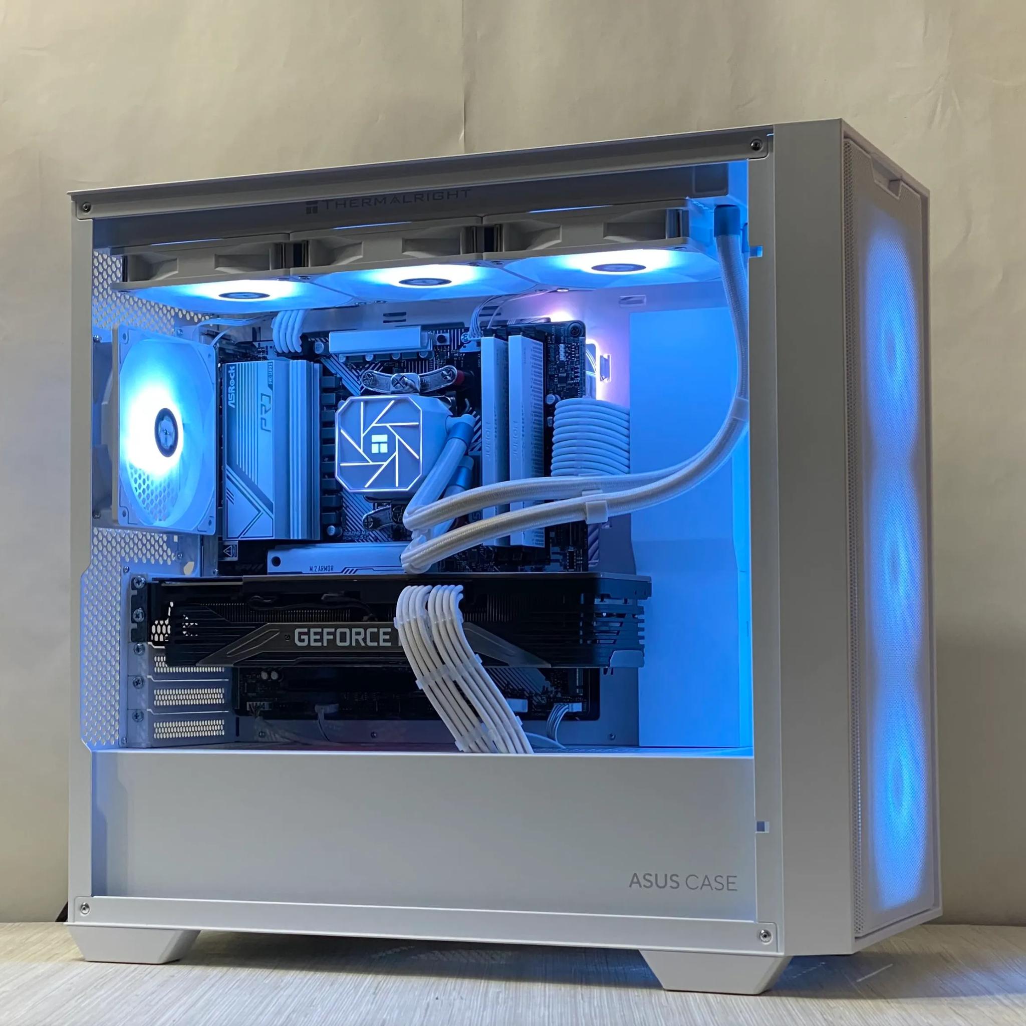 RTX 3080, Ryzen 7 7700, 32GB DDR5, 1TB NVMe SSD, WiFi - Custom Gaming PC
