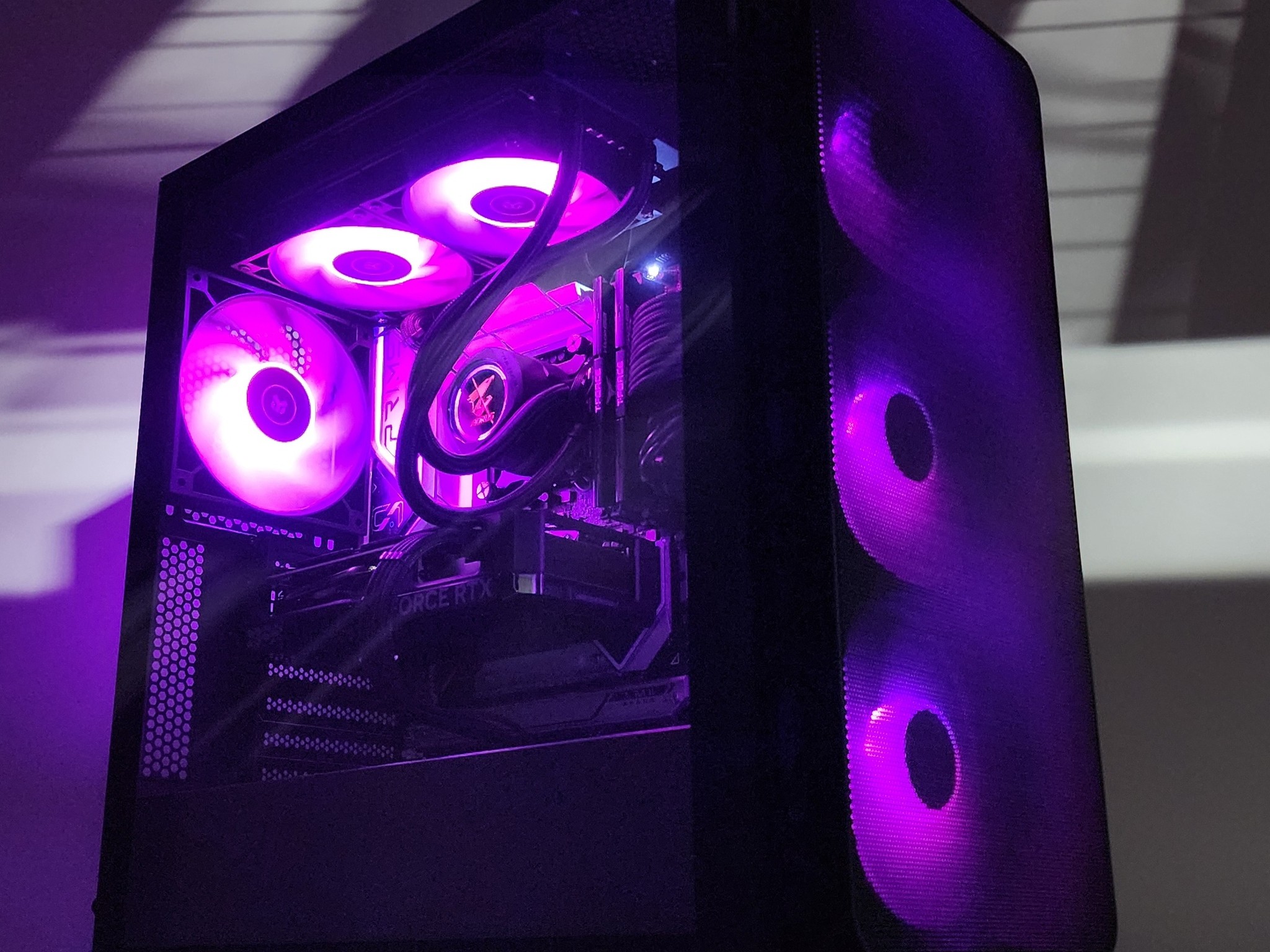 Gaming PC i5-14400F 16GB RAM 1TB SSD RTX 4060 Ti 16GB Windows 11 Computer