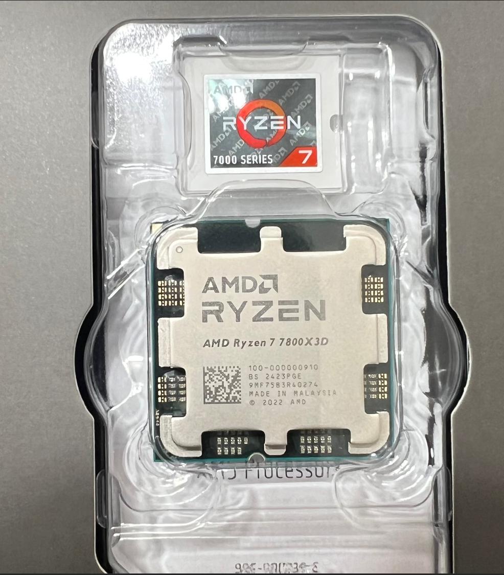 AMD Ryzen 7 7800X3D CPU