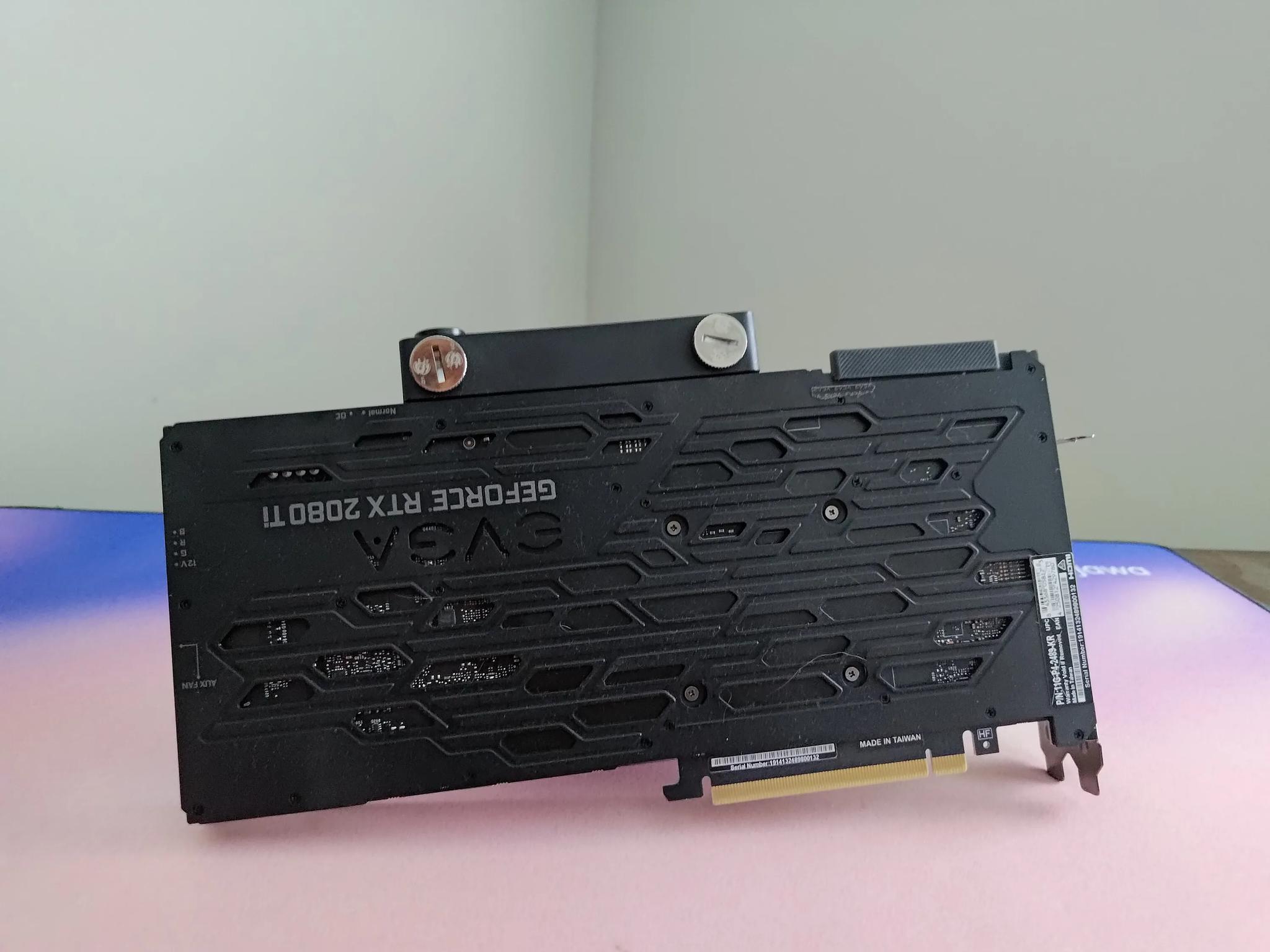 EVGA RTX 2080Ti FTW3 Hydro Copper Waterblocked GPU