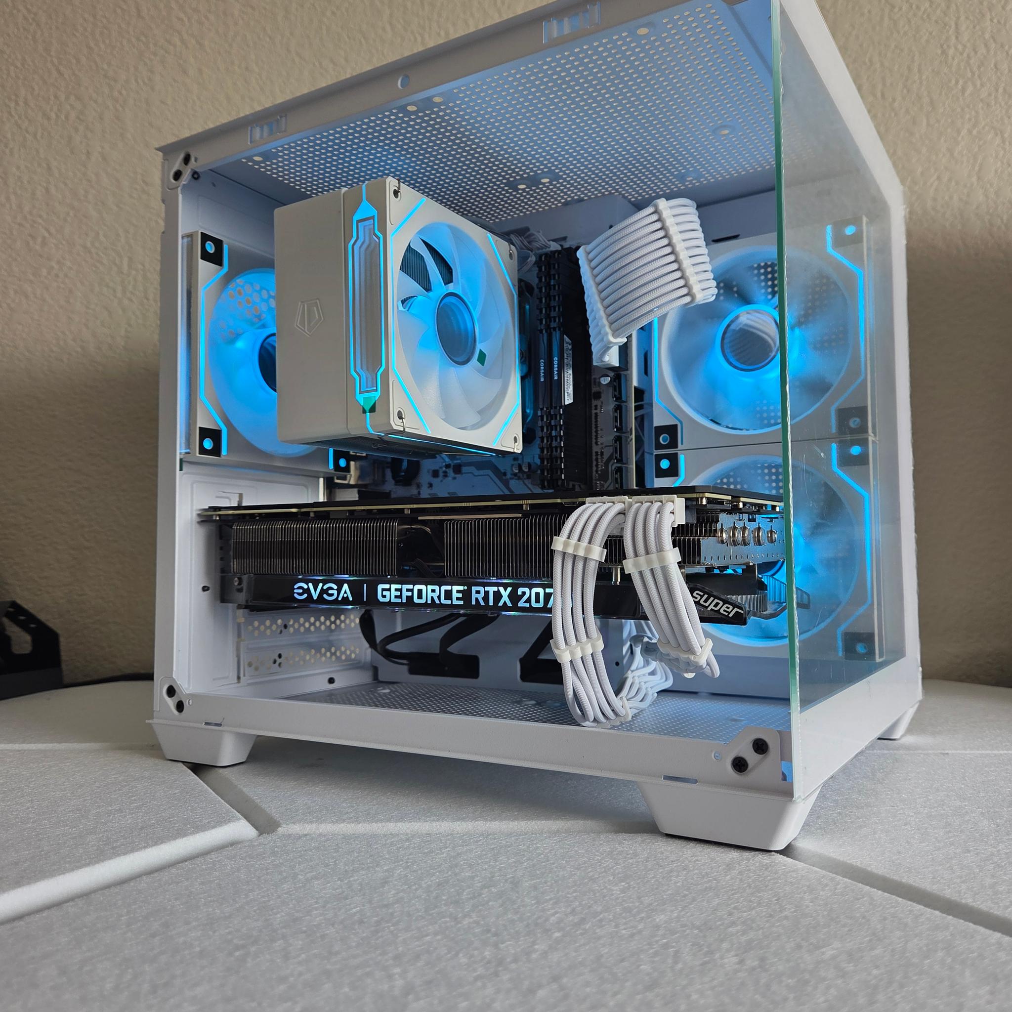 2070 super White and black gaming Pc 🤍! !440p and 1080p beast🤍❄️⛄WIFI