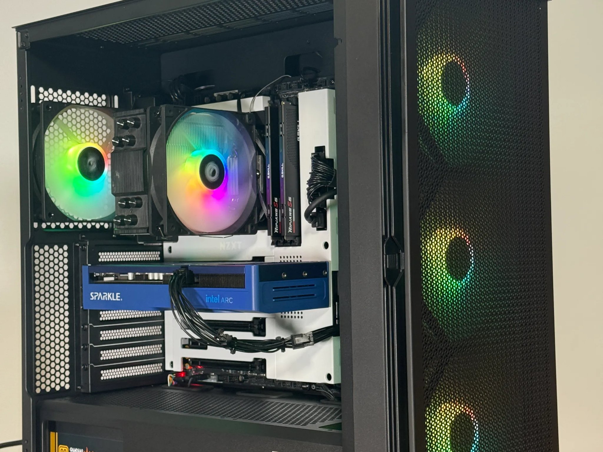 Arc B570 Intel Core i7 12700k Gaming PC