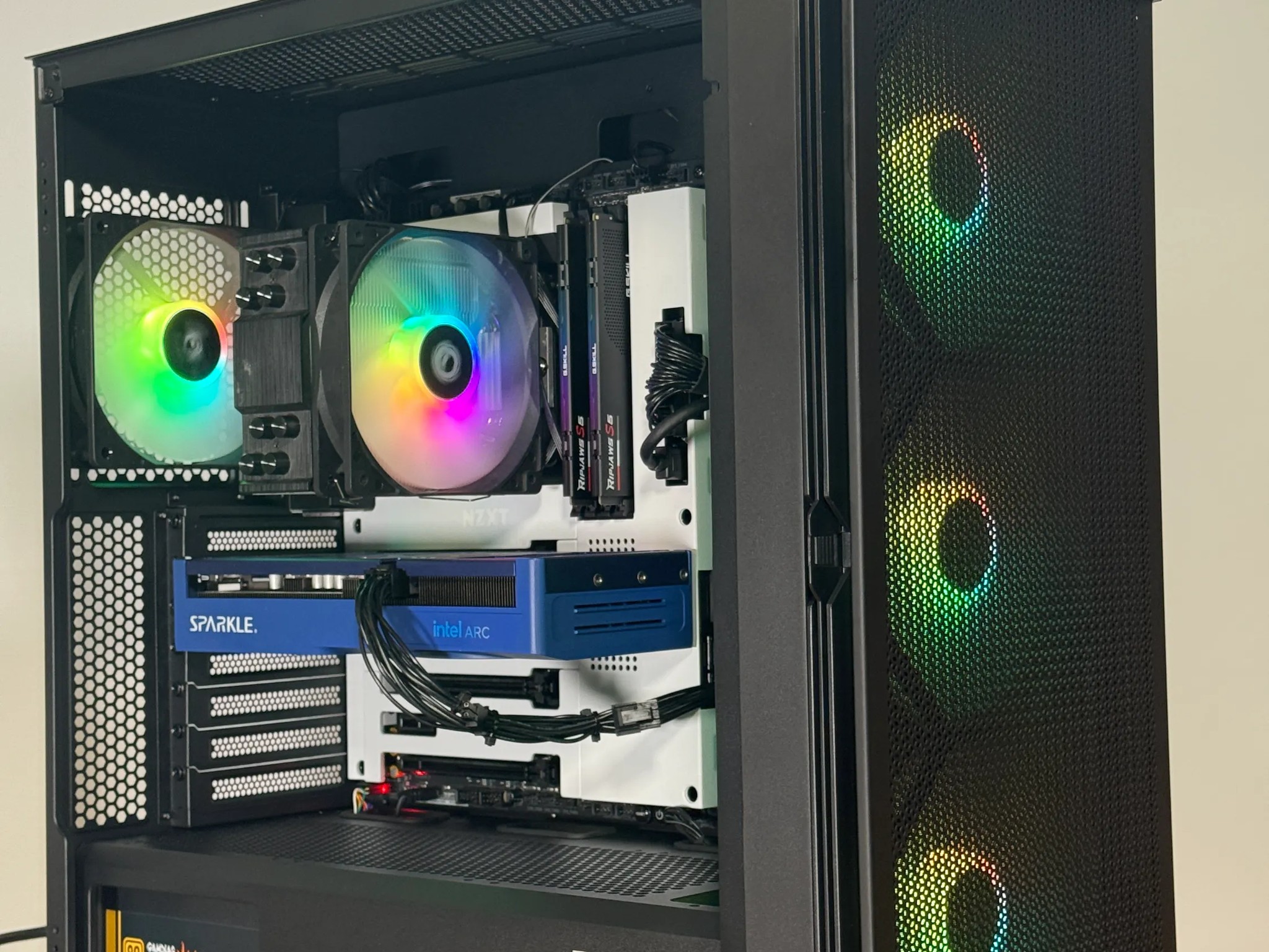 Arc B570 Intel Core i7 12700k Gaming PC