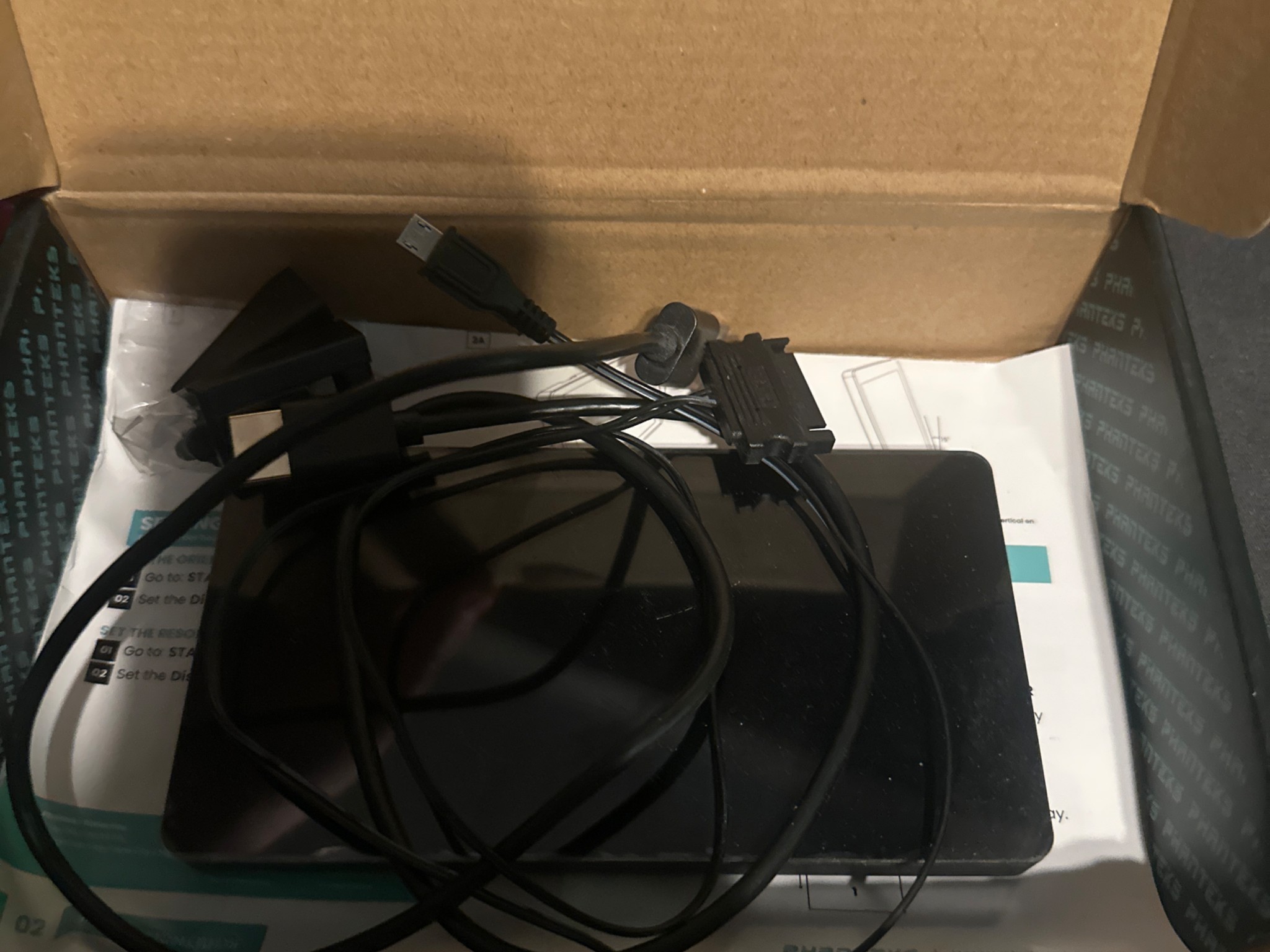 Phanteks 5.5 inch 1440p display