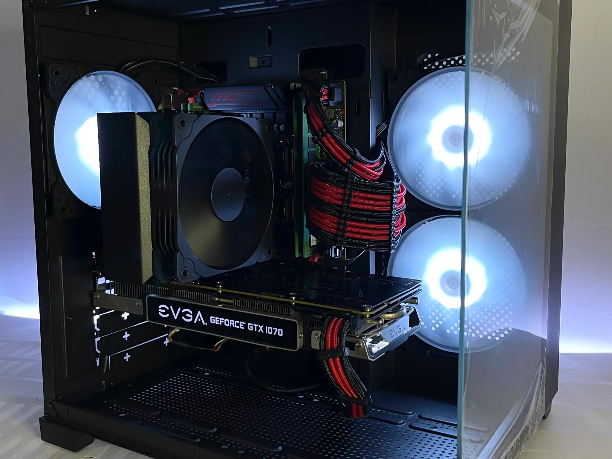 Red & Black 14C/28T Gaming PC (E5-2680 V4, 32GB RAM, GTX 1070, 512GB NVME/1TB HDD)