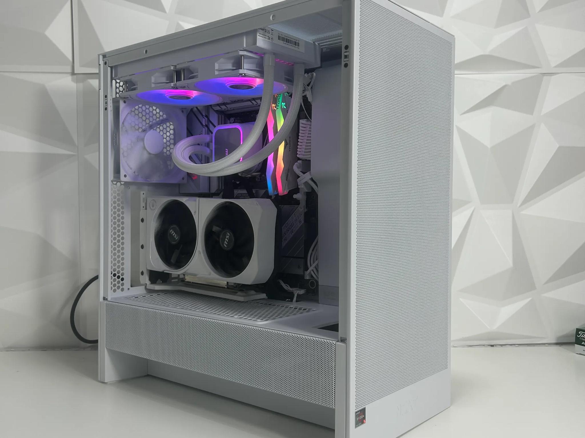 //COSMIC// All White Gaming PC - AMD Ryzen 7 7700 | RTX 5070 12GB | 32GB DDR5 | 2TB SSD