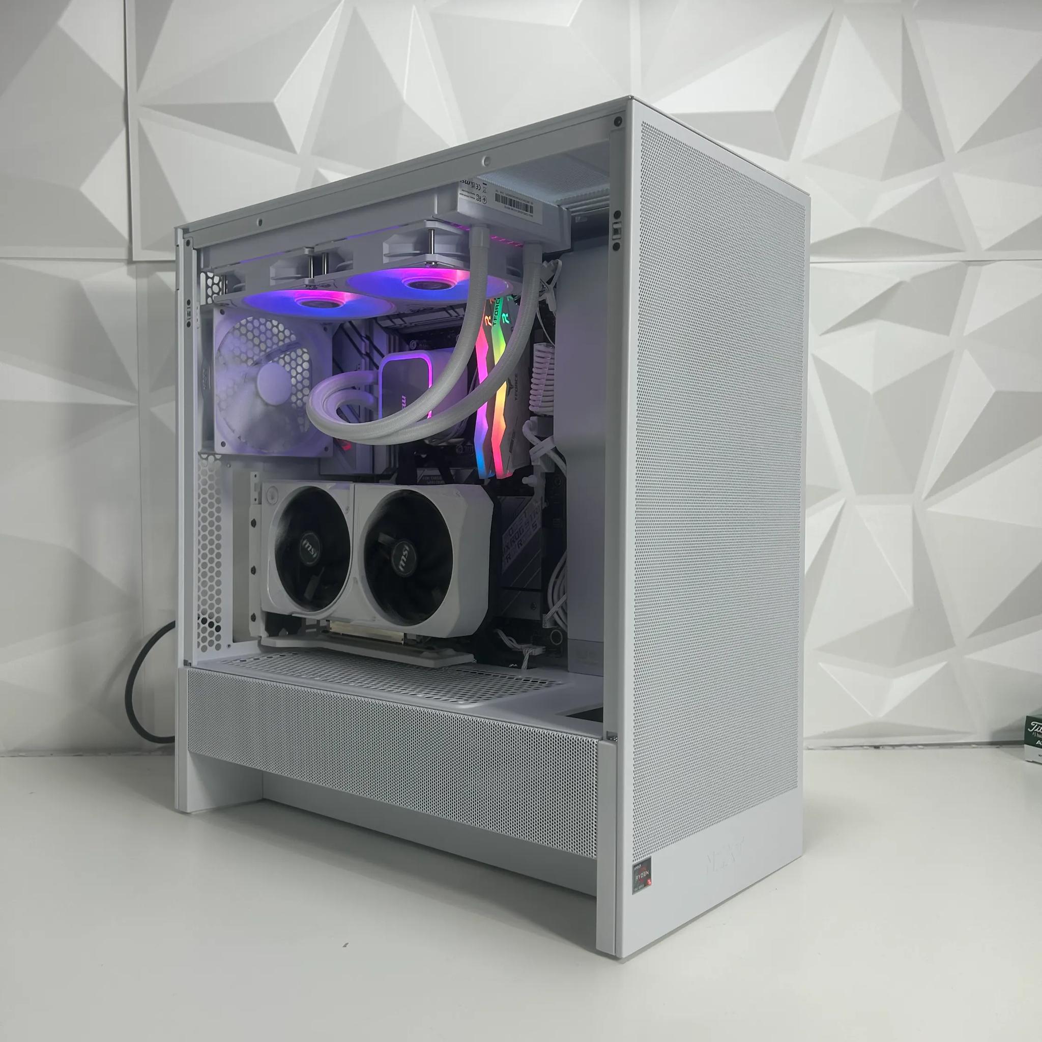 //COSMIC// All White Gaming PC - AMD Ryzen 7 7700 | RTX 5070 12GB | 32GB DDR5 | 2TB SSD