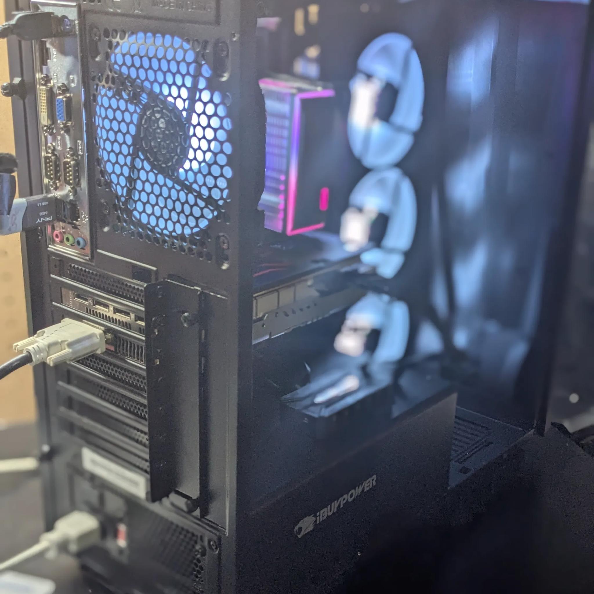 120 FPS Fortnite | 180 Day Warranty | Xeon (Same as i7), 16GB RAM, RX 580 8GB, 480GB SSD, Win10