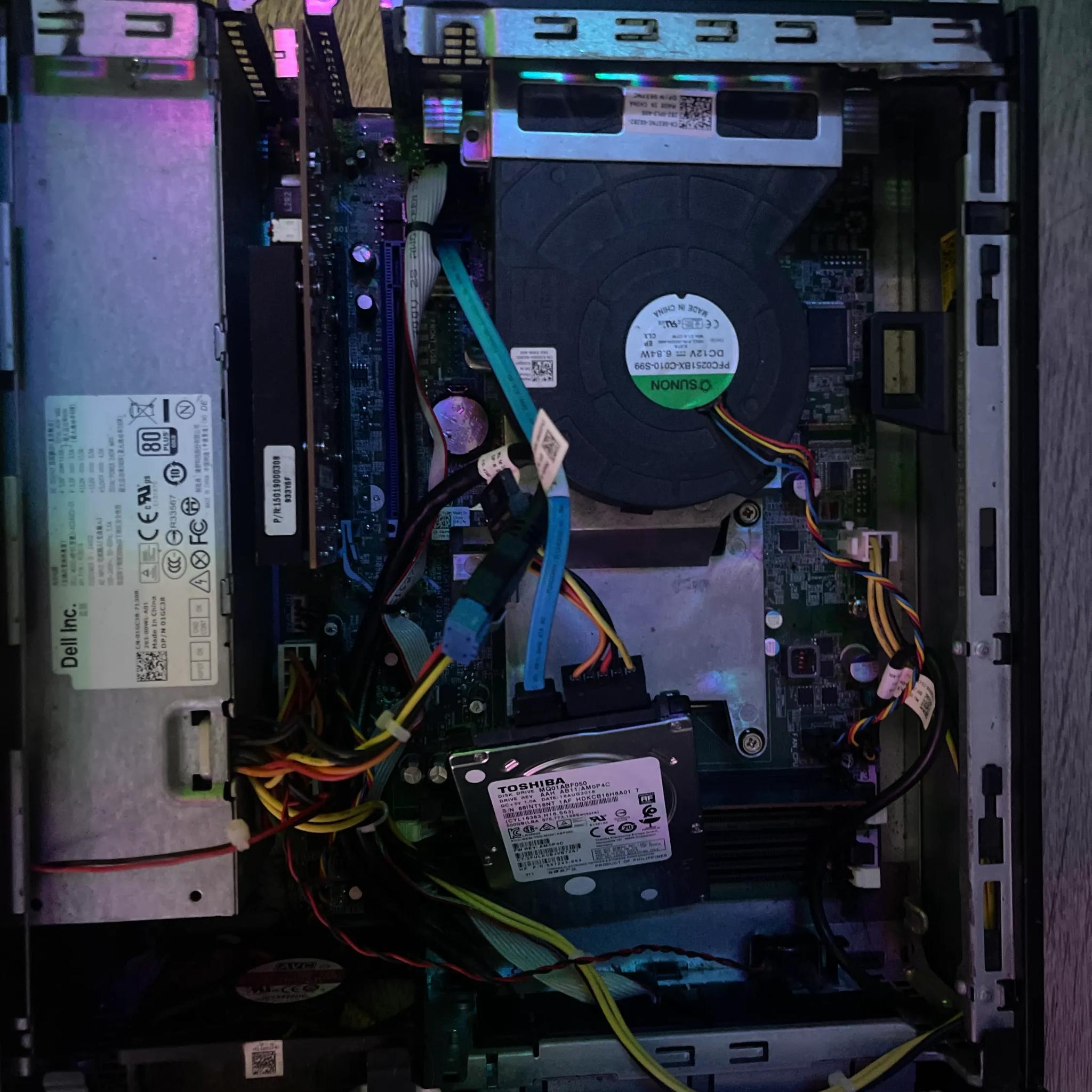 optiplex 7010 with core i5 7th gen and a gt 230 graphics card