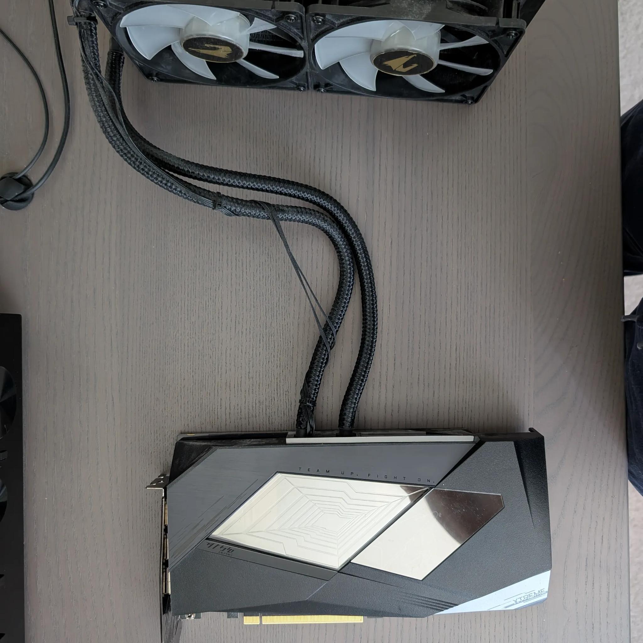Aorus GeForce RTX 3080 Xtreme Waterforce 10gb