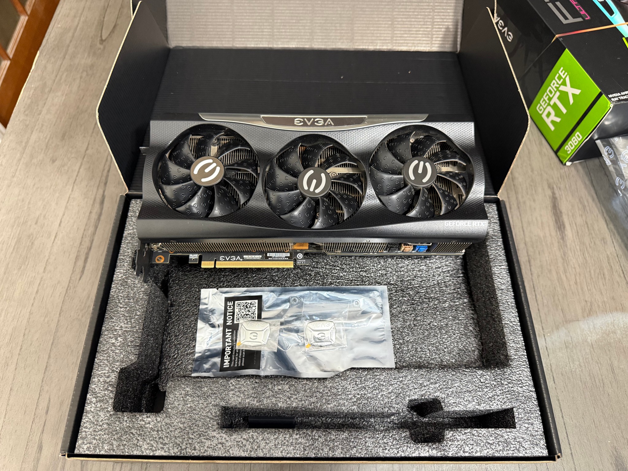 EVGA FTW3 ULTRA GAMING GeForce RTX 3080 10GB