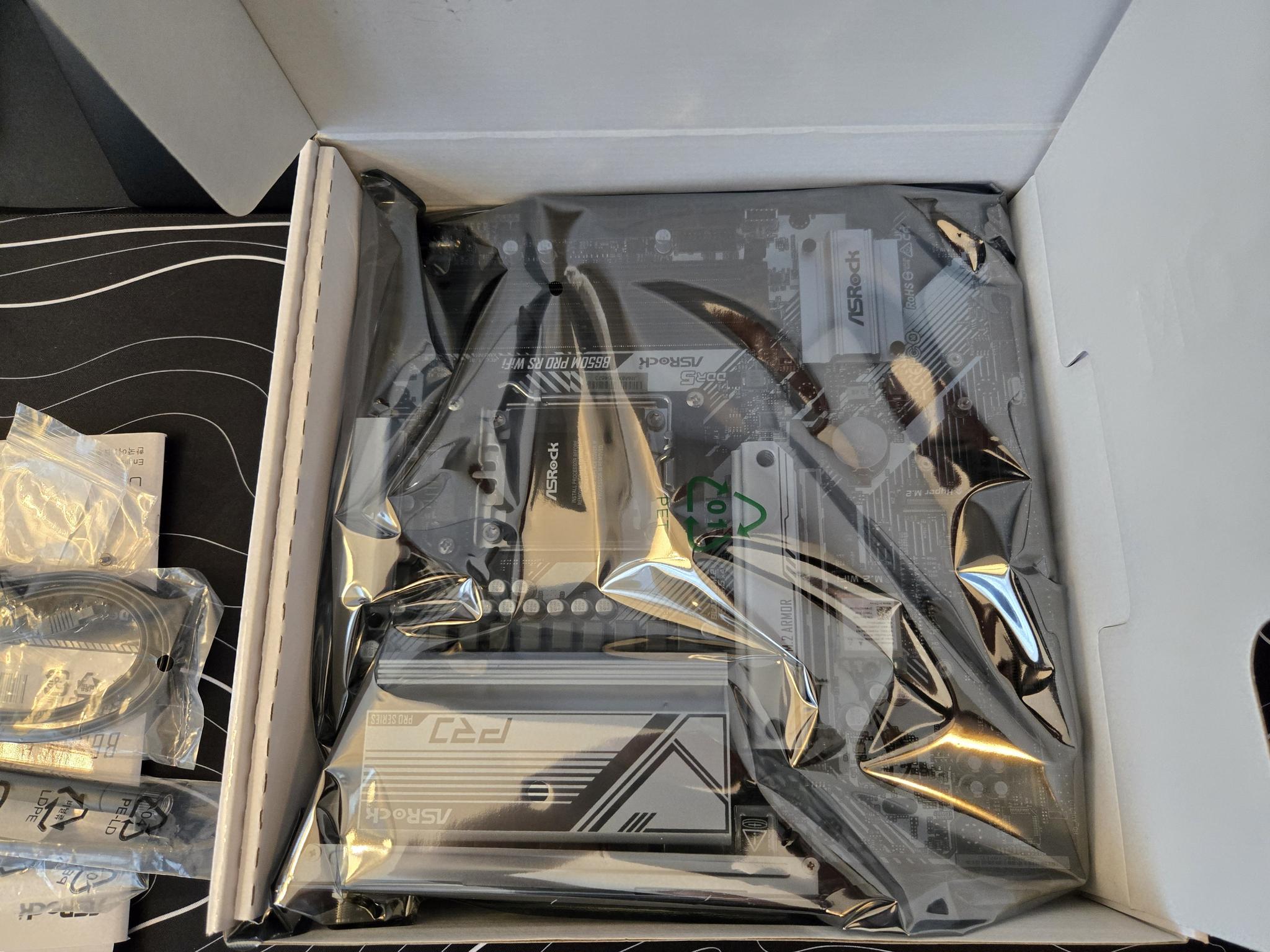 *Brand New* ASRock B650M Pro RS Wifi