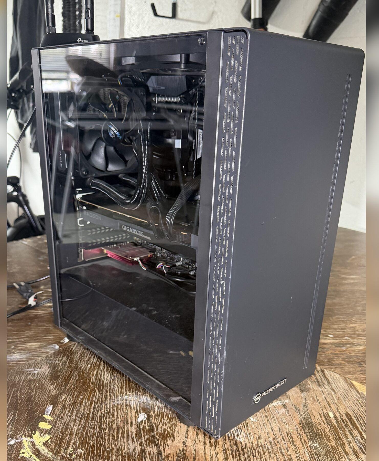 Gaming PC Ryzen 9 3900X, RX 6700 XT 12GB, 64GB DDR4, 1TB NVMe, X570, Wi-Fi 6