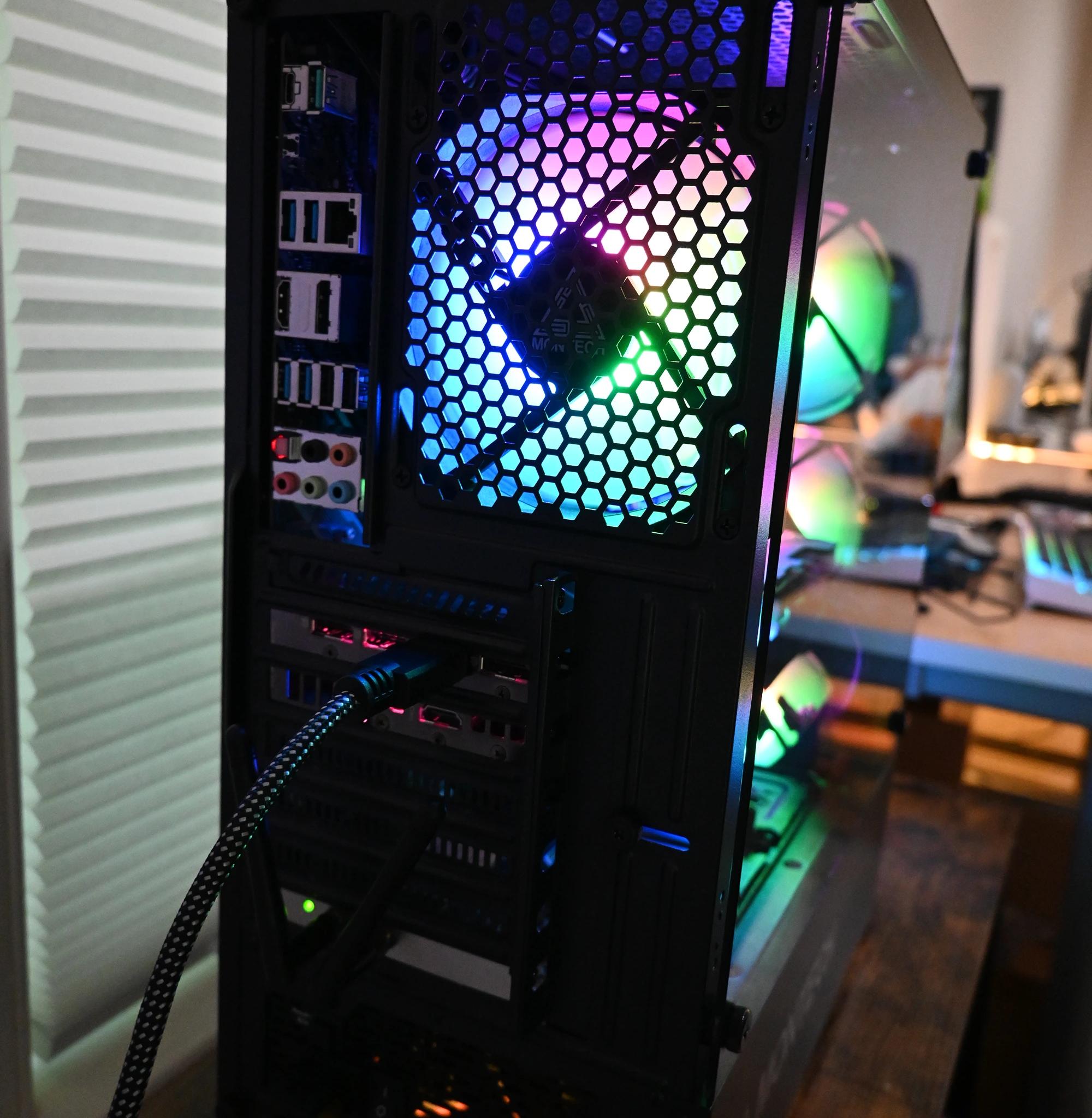 JT-3 Gaming PC | Ryzen 7 3700X | RTX 3070 | 16GB RAM | 1TB SSD | Wi-Fi | Windows 11 Pro