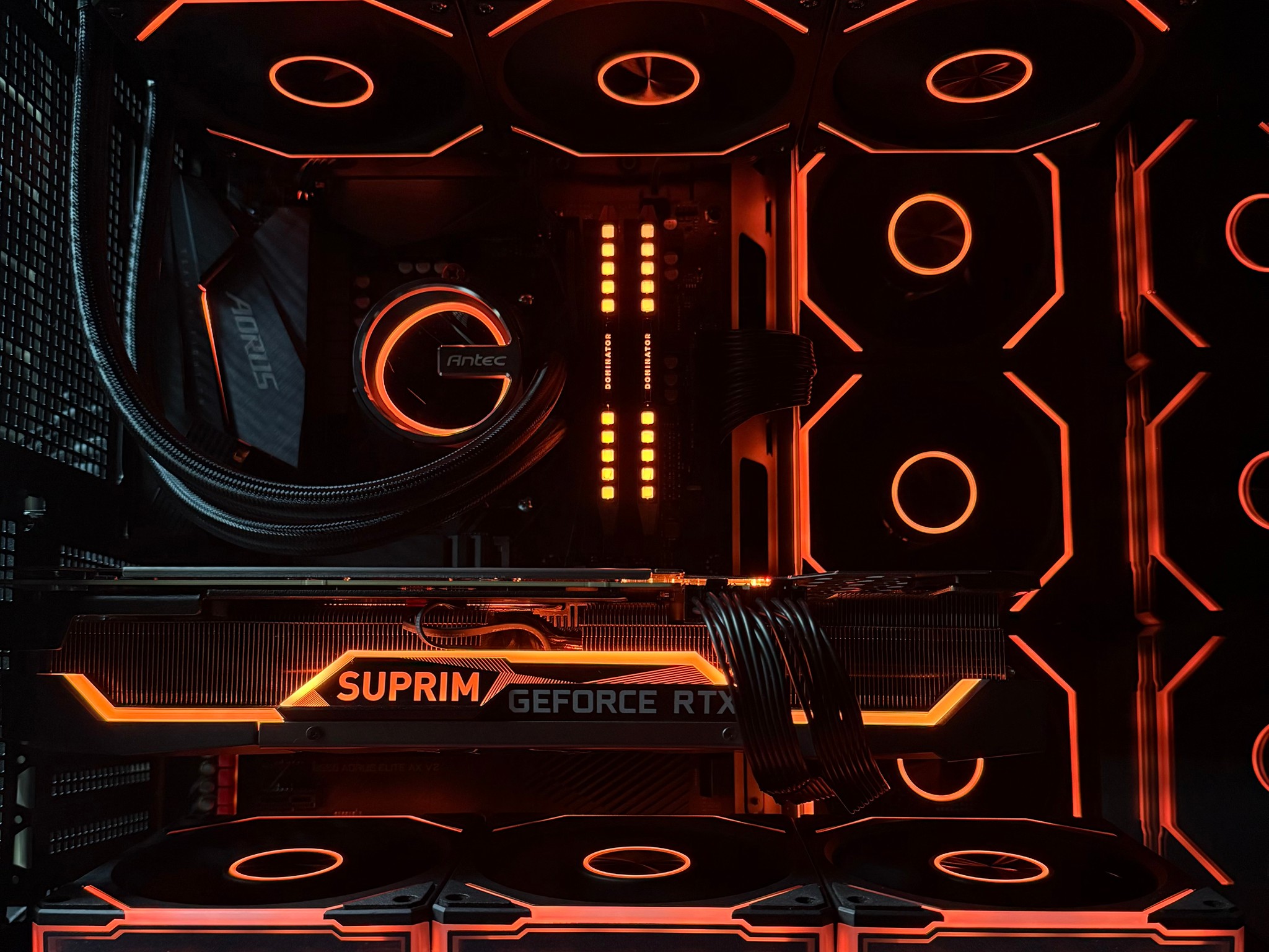 High-End Gaming PC | Ryzen 7 5800X | MSI Suprim X RTX 3070 | 32GB Corsair Dominator Ram