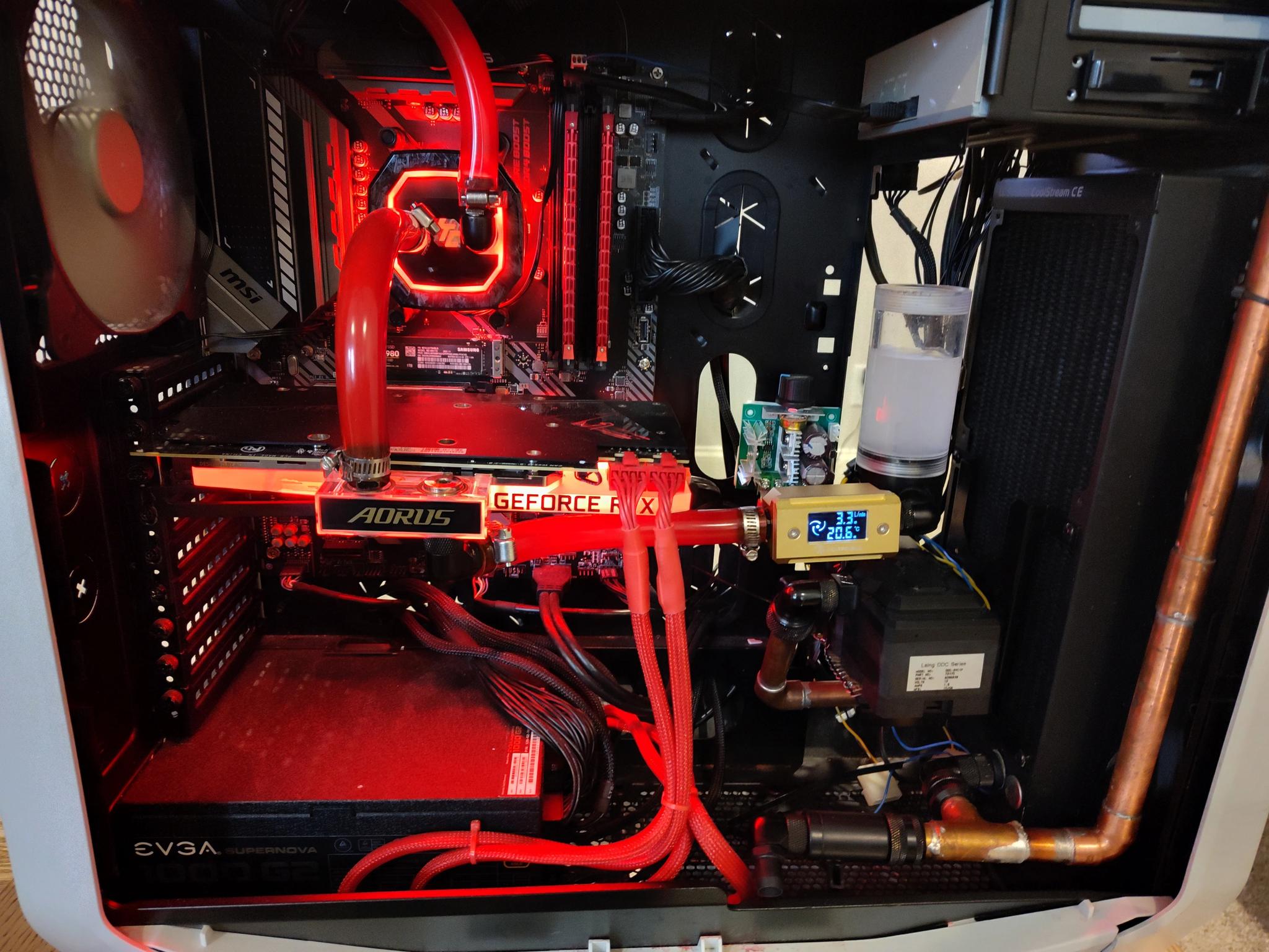 Gigabyte Aorus GeForce RTX Xtreme Waterforce WB 10G (rev. 2.0)
