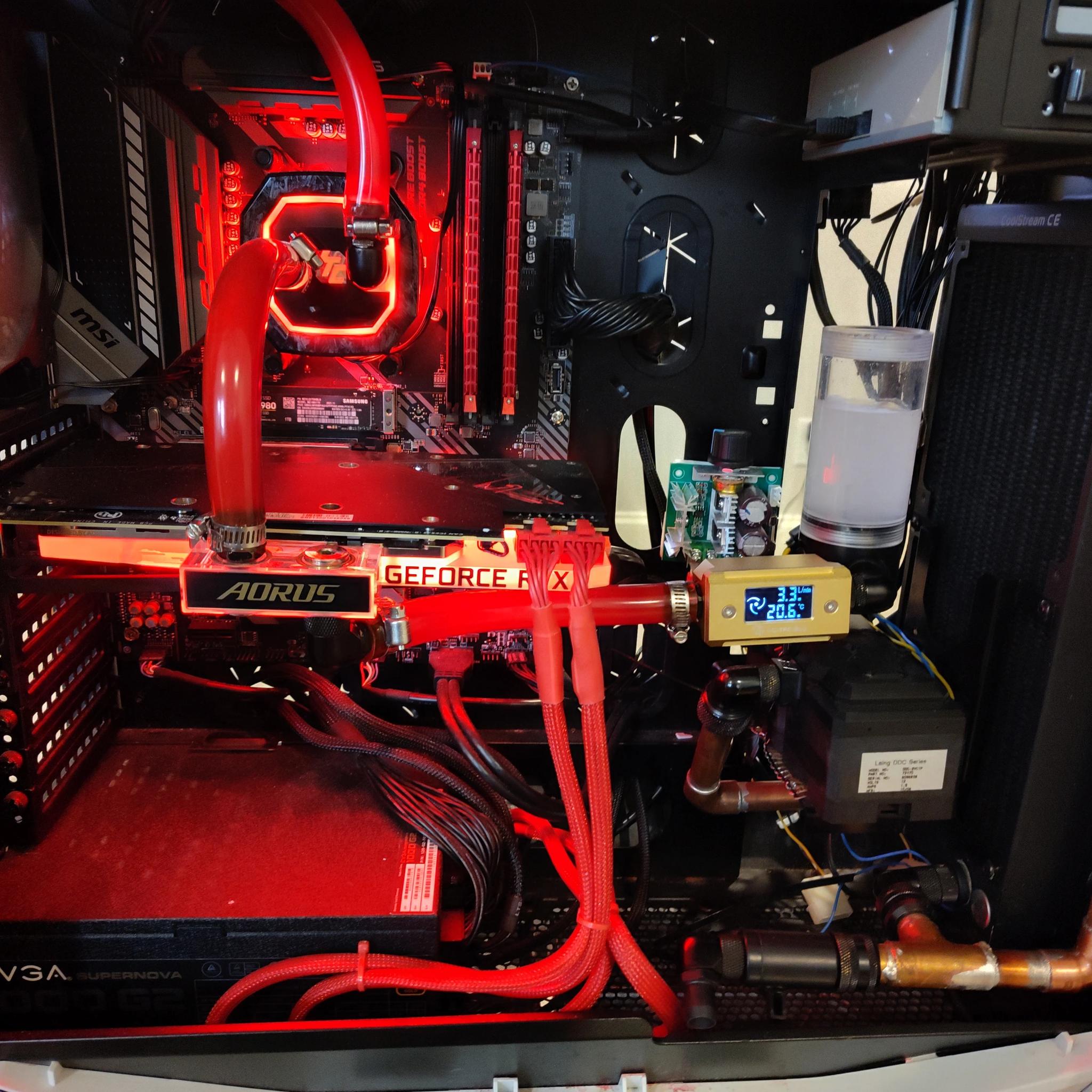 Gigabyte Aorus GeForce RTX Xtreme Waterforce WB 10G (rev. 2.0)