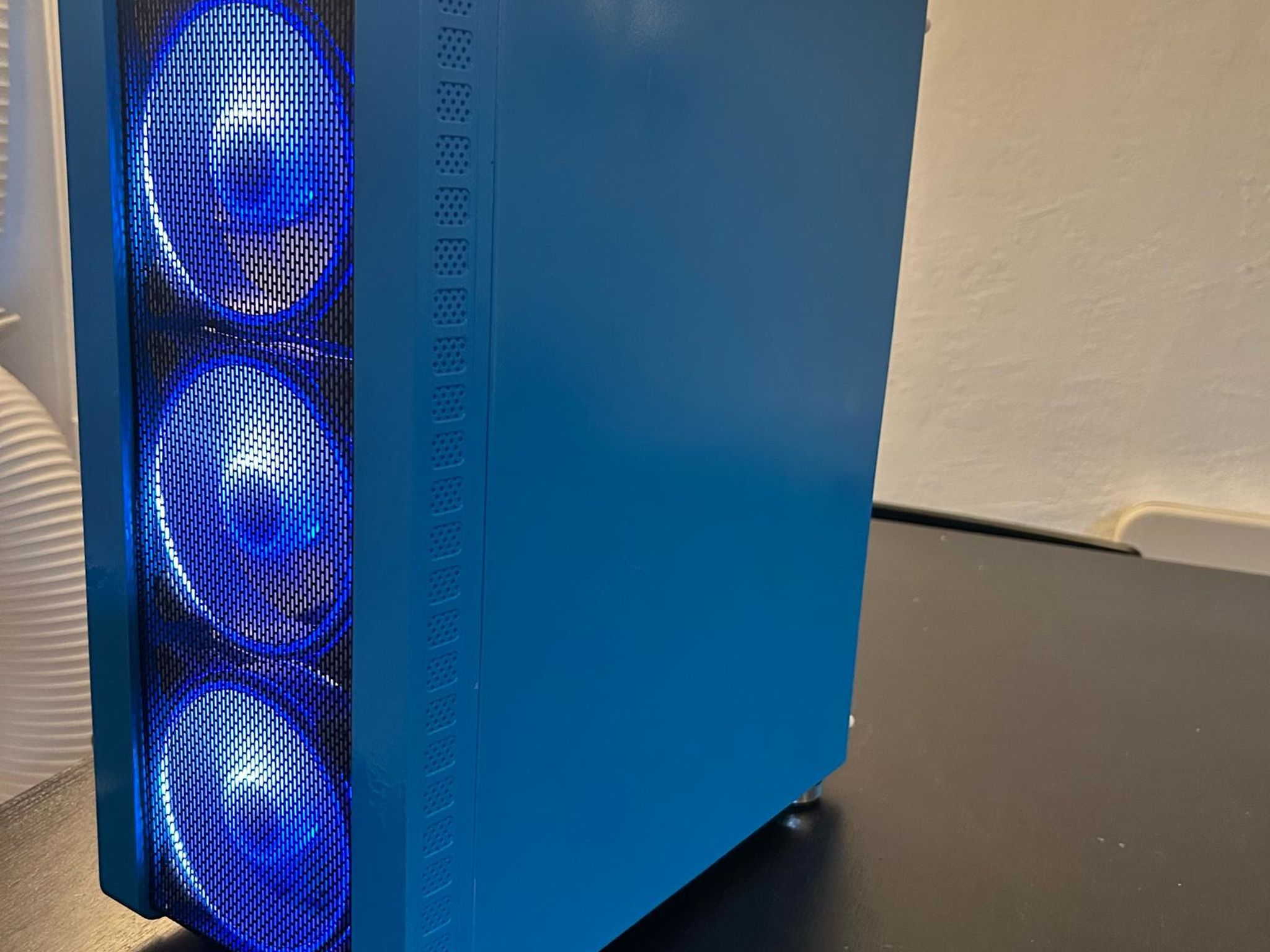 Gaming PC - GTX 1080, i3-10105F, 32GB DDR4, 1TB M.2 SSD, ARGB, WiFi, BLUETOOTH, WINDOWS 11