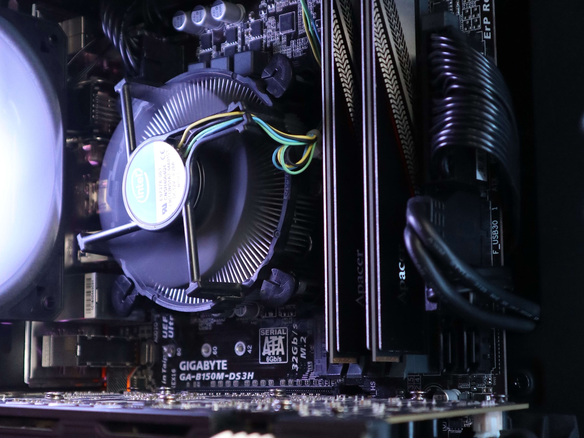 Platinum | Intel i5 6400/RX 470 4GB Gaming PC