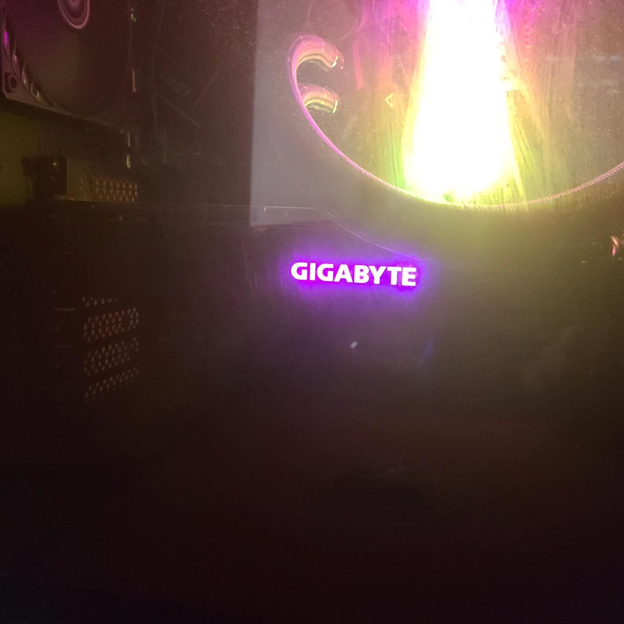 7900 XTX gigabyte gaming OC