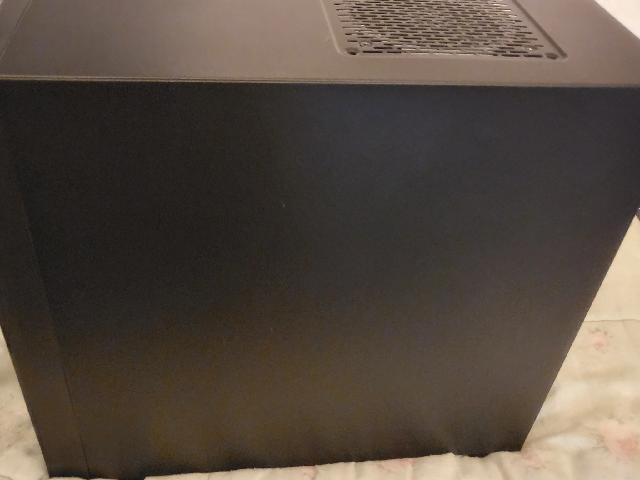 Thermaltake AM4 Rig | Ryzen 5 3600 | 16GB DDR4 RAM | RX 5600 XT | 1TB SSD