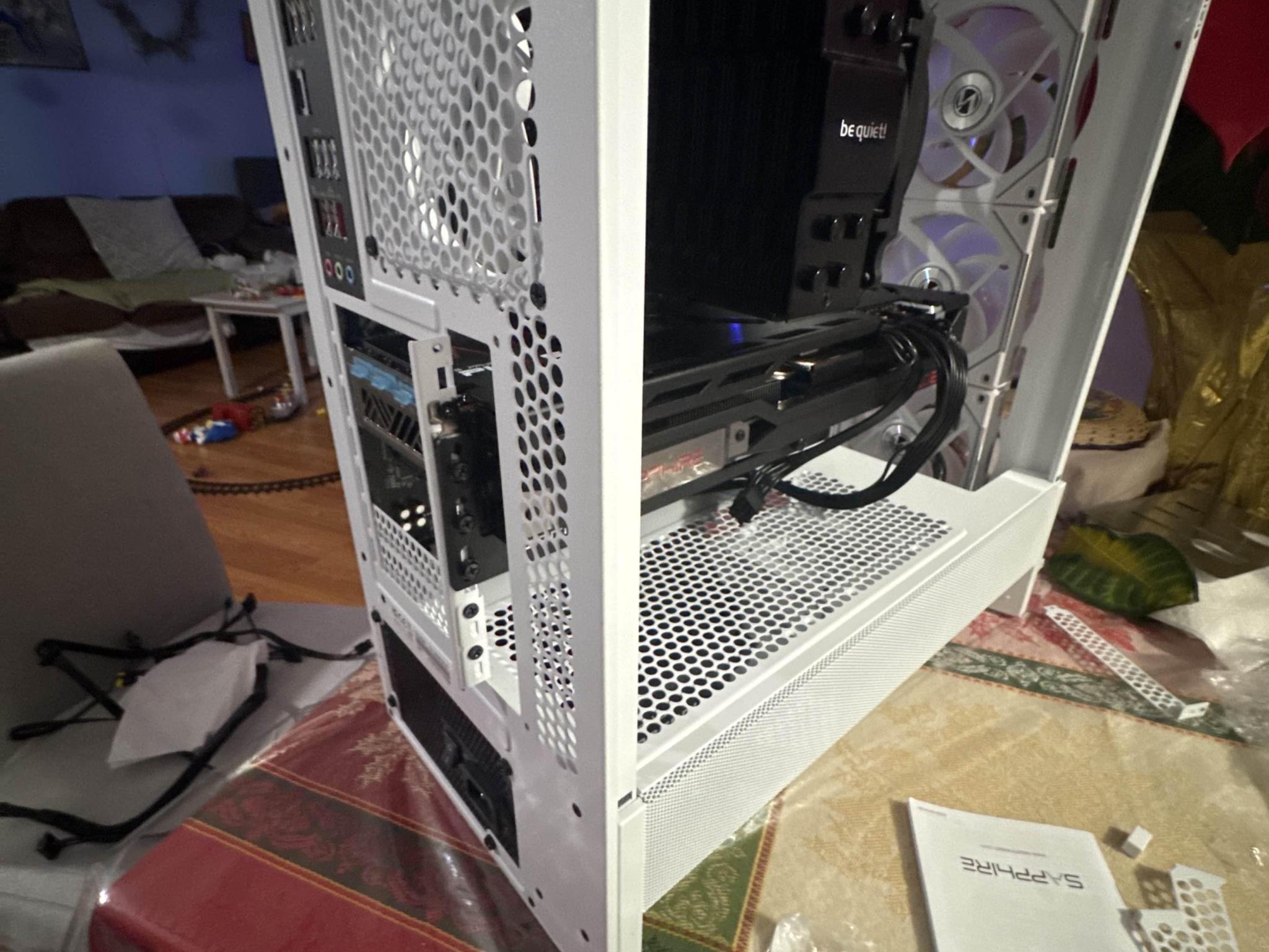Radeon RX7900XTX + Ryzen 7 7800X3D, 32 GB DDR5 Ram, 1 TB Storage