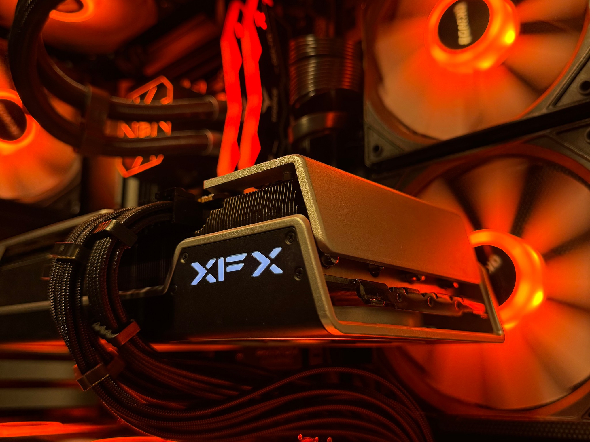7900XTX | Ryzen 7 7800X3d | 32GB DDR5 6000MT/S | 2TB Storage | Free Shipping