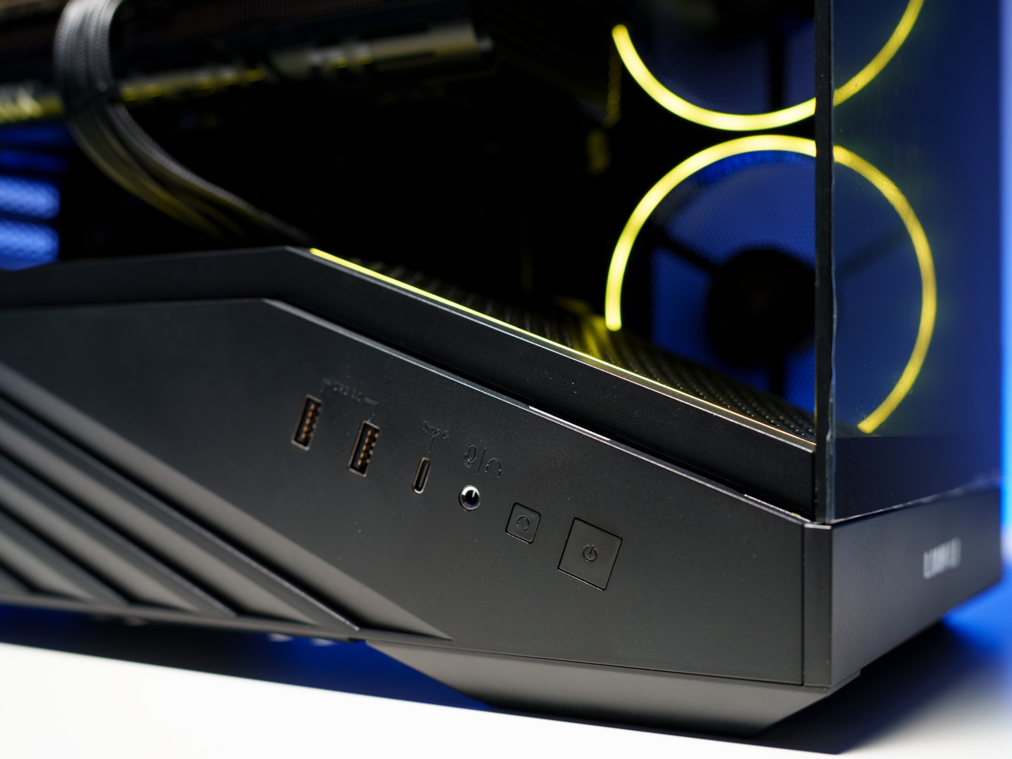 RTX 5070 + Ryzen 5 9600x Gaming PC | 32GB DDR5 | 1TB m.2 drive | 750W 80+ Gold PSU