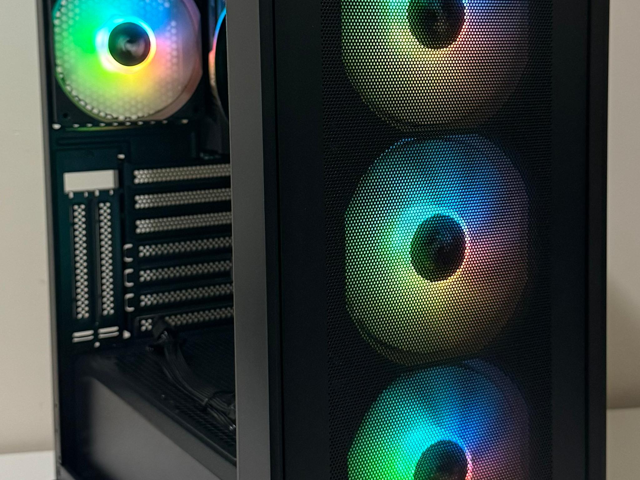 AMD Ryzen 5 5600G Gaming PC Radeon Vega 7 Graphics GIGABYTE B550M GAMING X WIFI6