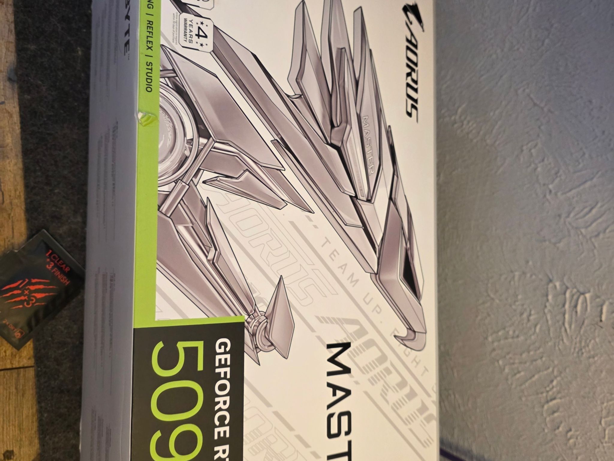 GIGABYTE AORUS GeForce RTX 5090 MASTER ICE 32G