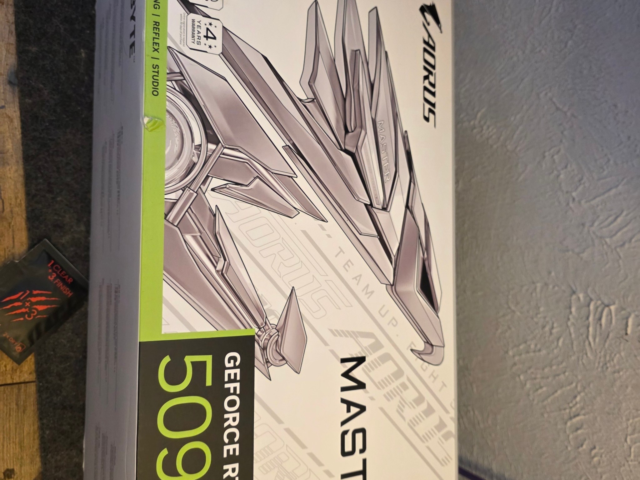 GIGABYTE AORUS GeForce RTX 5090 MASTER ICE 32G