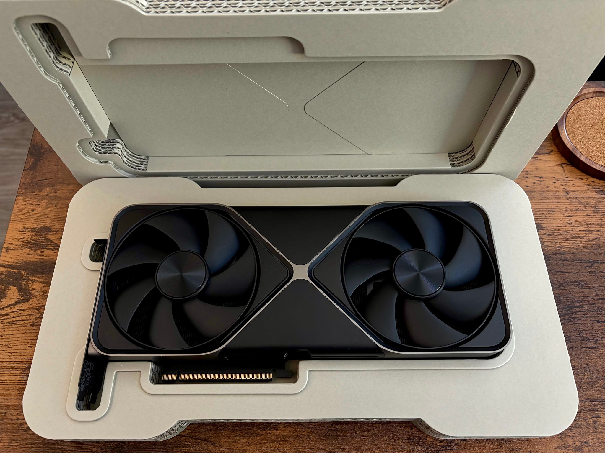 NVIDIA GeForce RTX 5080 Founders Edition