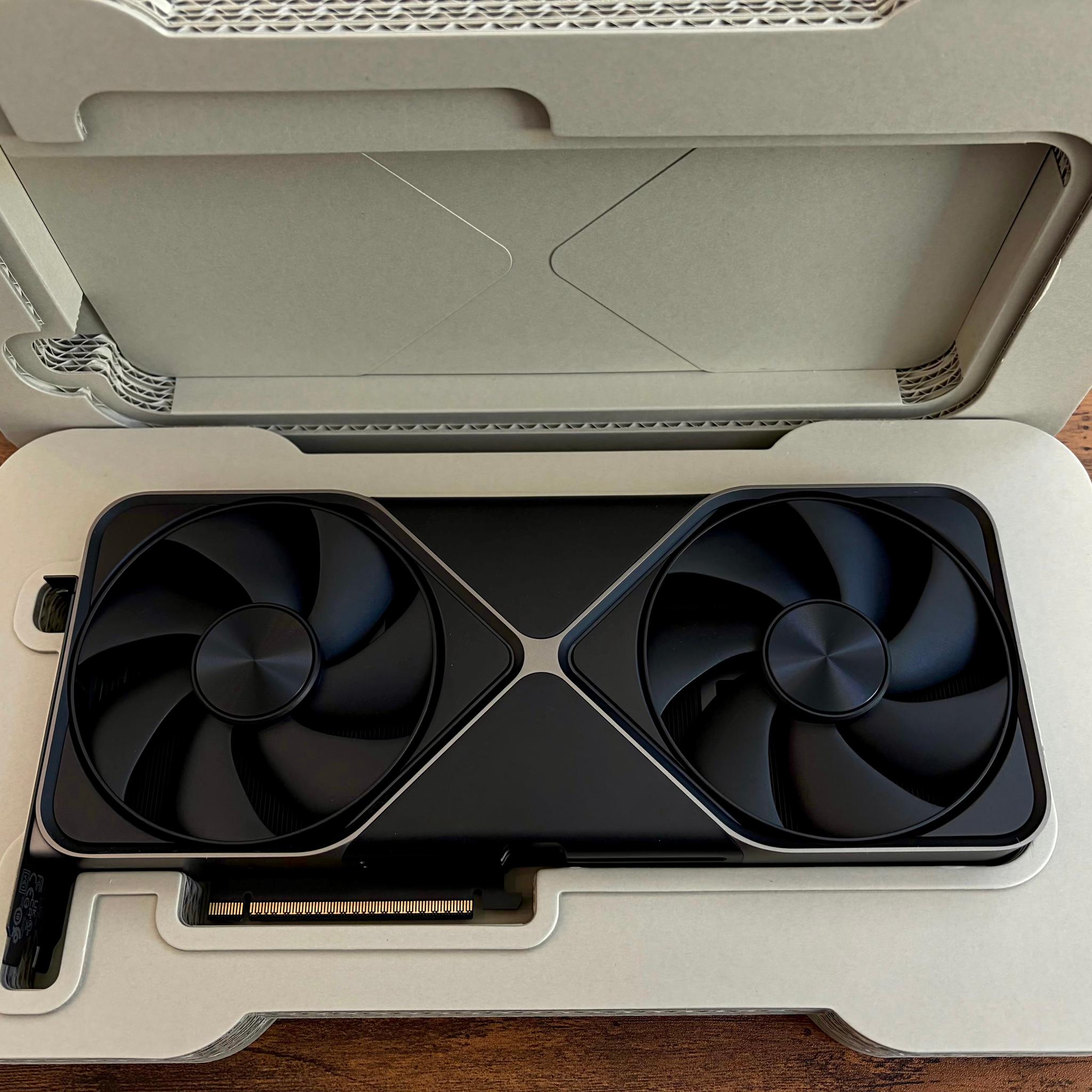 NVIDIA GeForce RTX 5080 Founders Edition