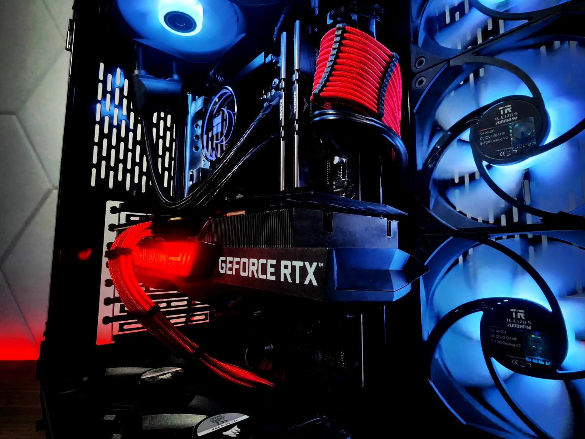 ❤️💙 RTX 3070Ti // Core i5 12400 // 32GB 3200MHz // 1TB NVMe Gen 4