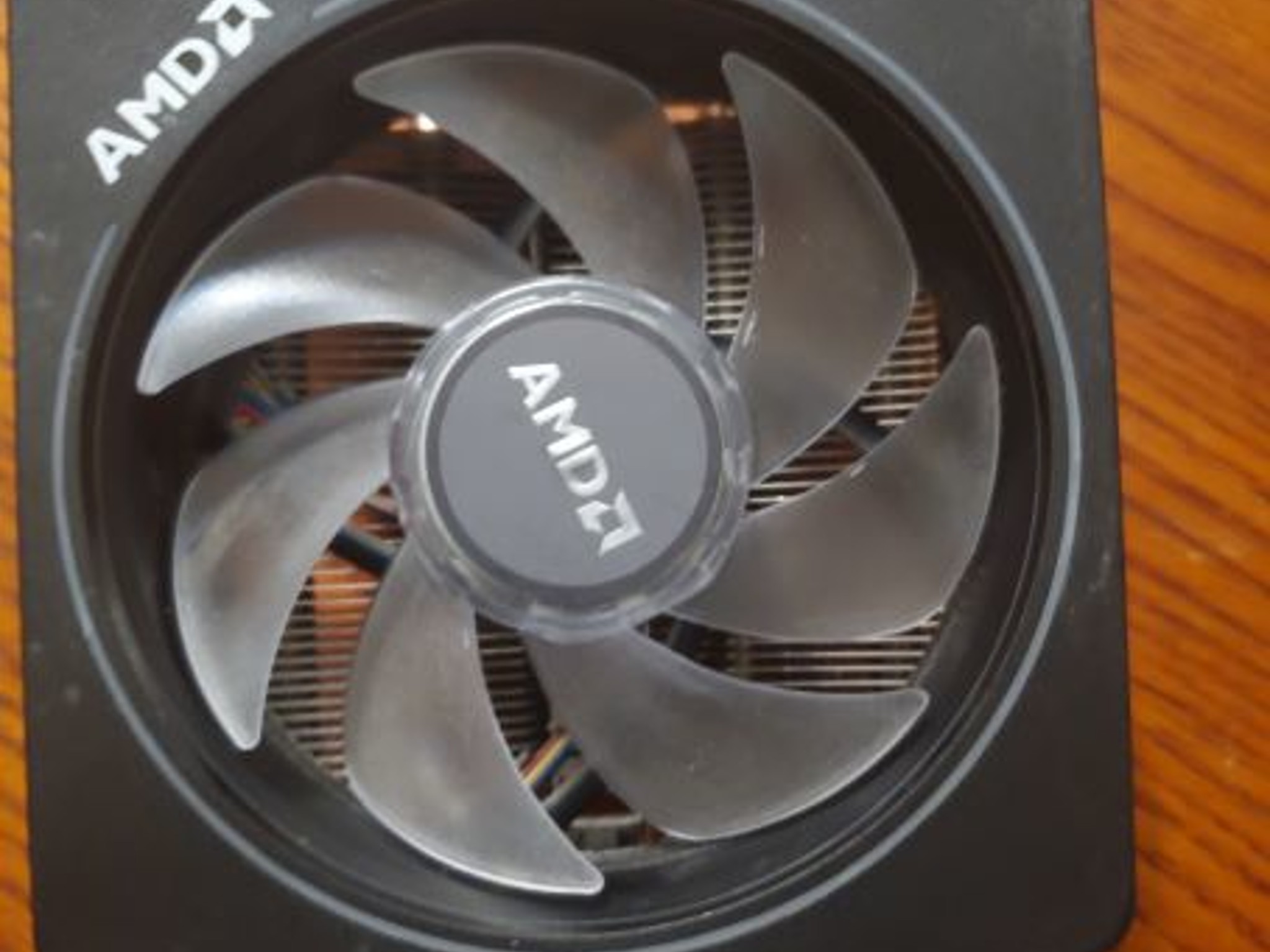 AMD Wraith Prism Cooler Ryzen Am4 712-000075 Rev D