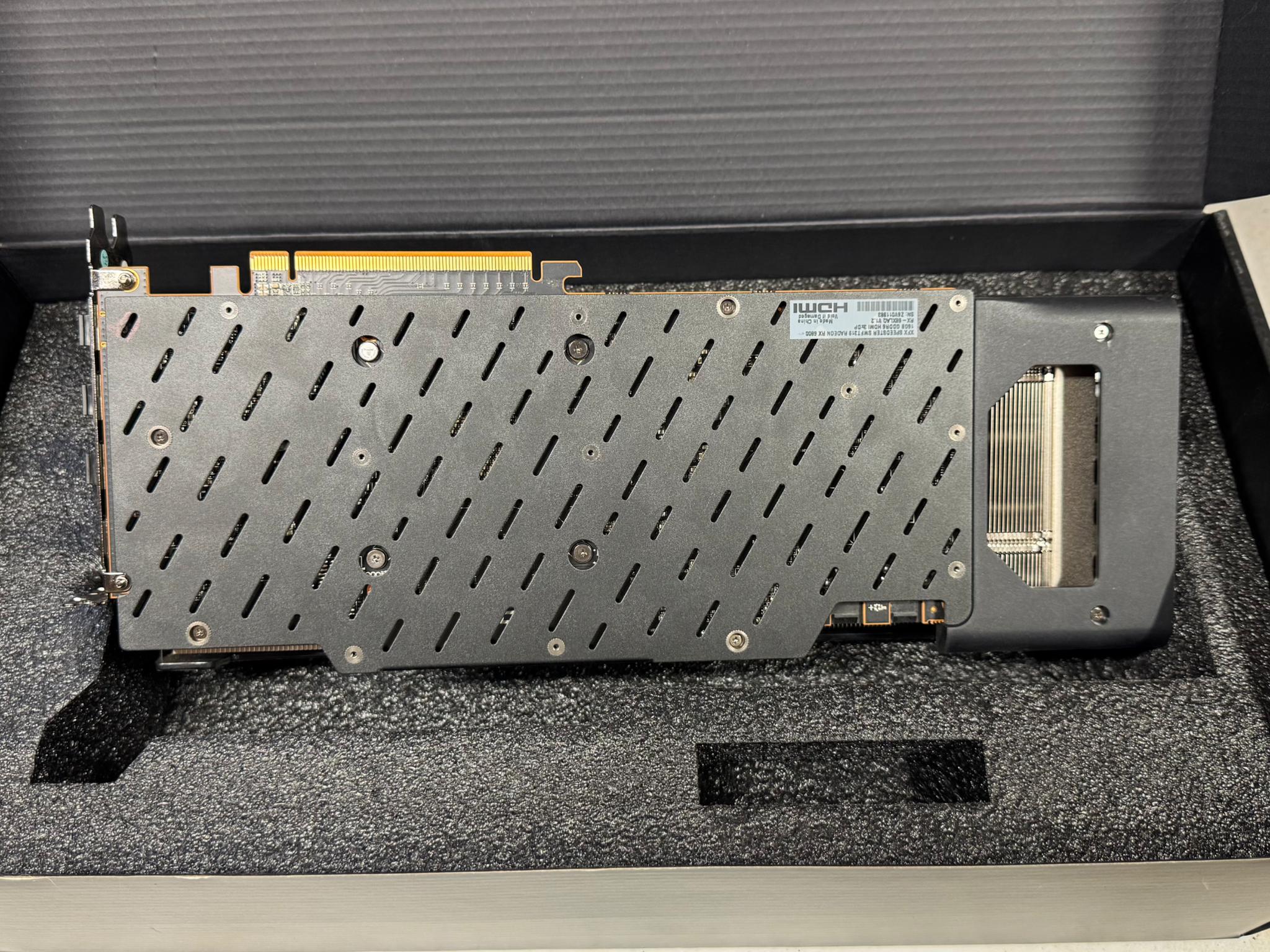 XFX Swift 319 RX 6800 16GB