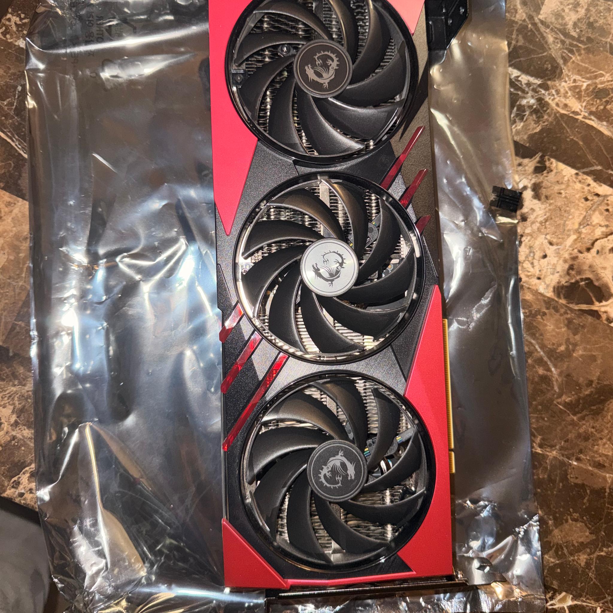 MSI GeForce RTX 4070 SUPER 12G GAMING X SLIM MLG