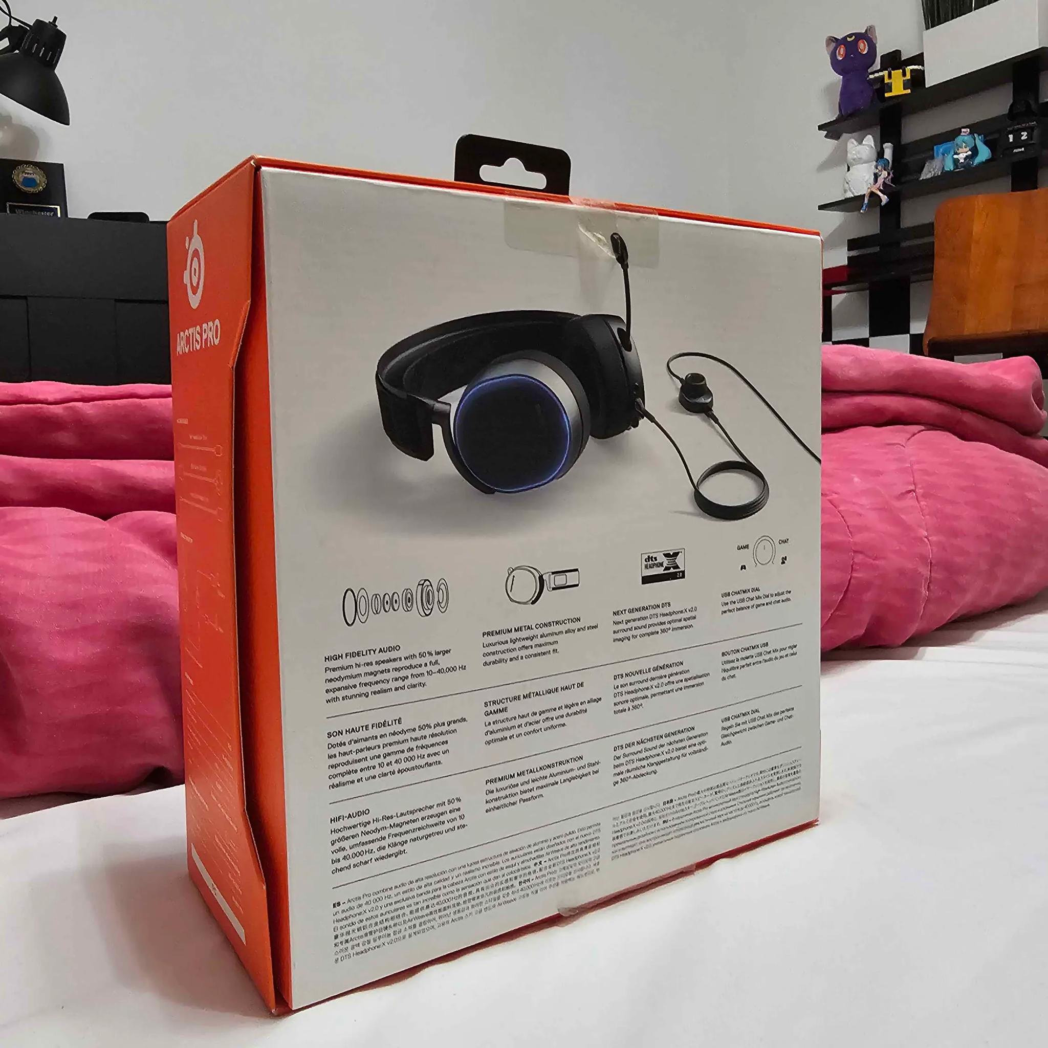 SteelSeries Arctic Pro Headset