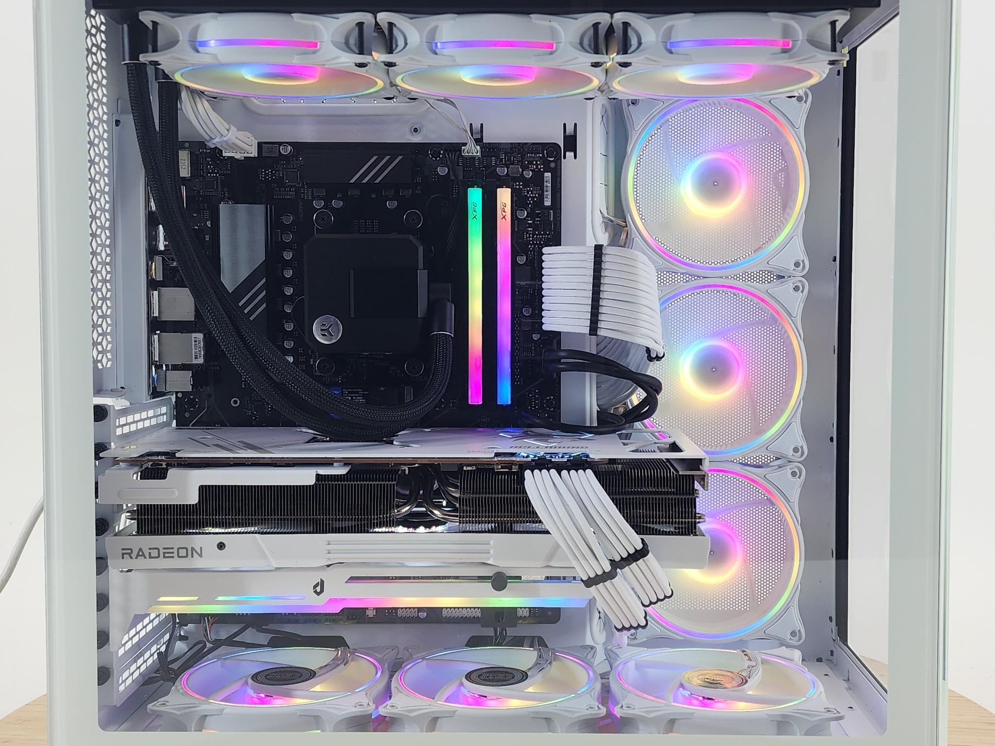 Gaming PC Ryzen 9 7950X 32GB RAM 1TB SSD RX 7900 XTX 24GB Windows 11 Computer