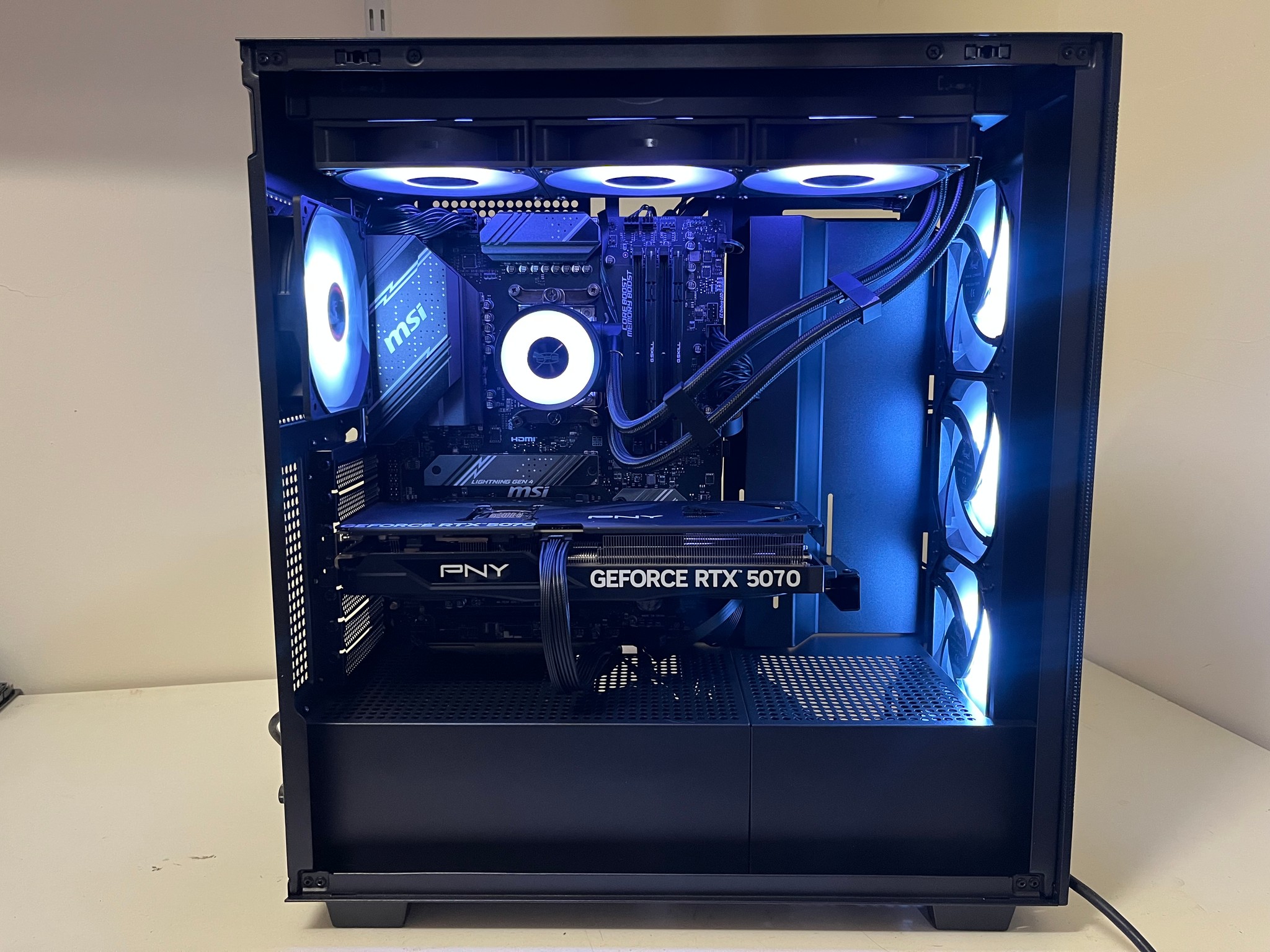 Gaming PC | Ryzen 5 9600X | RTX 5070
