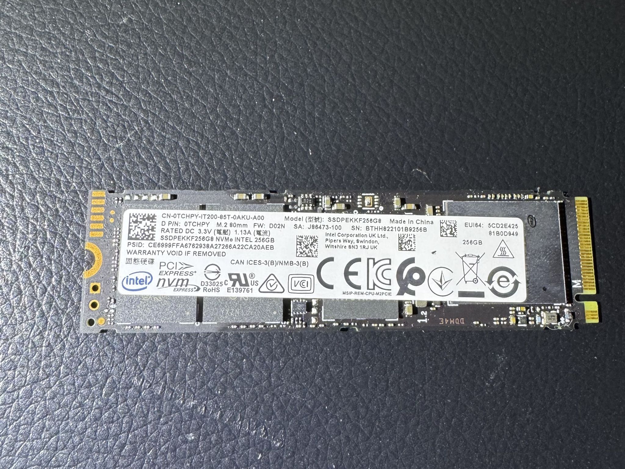 Intel SSDPEKKF256G8 256GB M.2 NVME